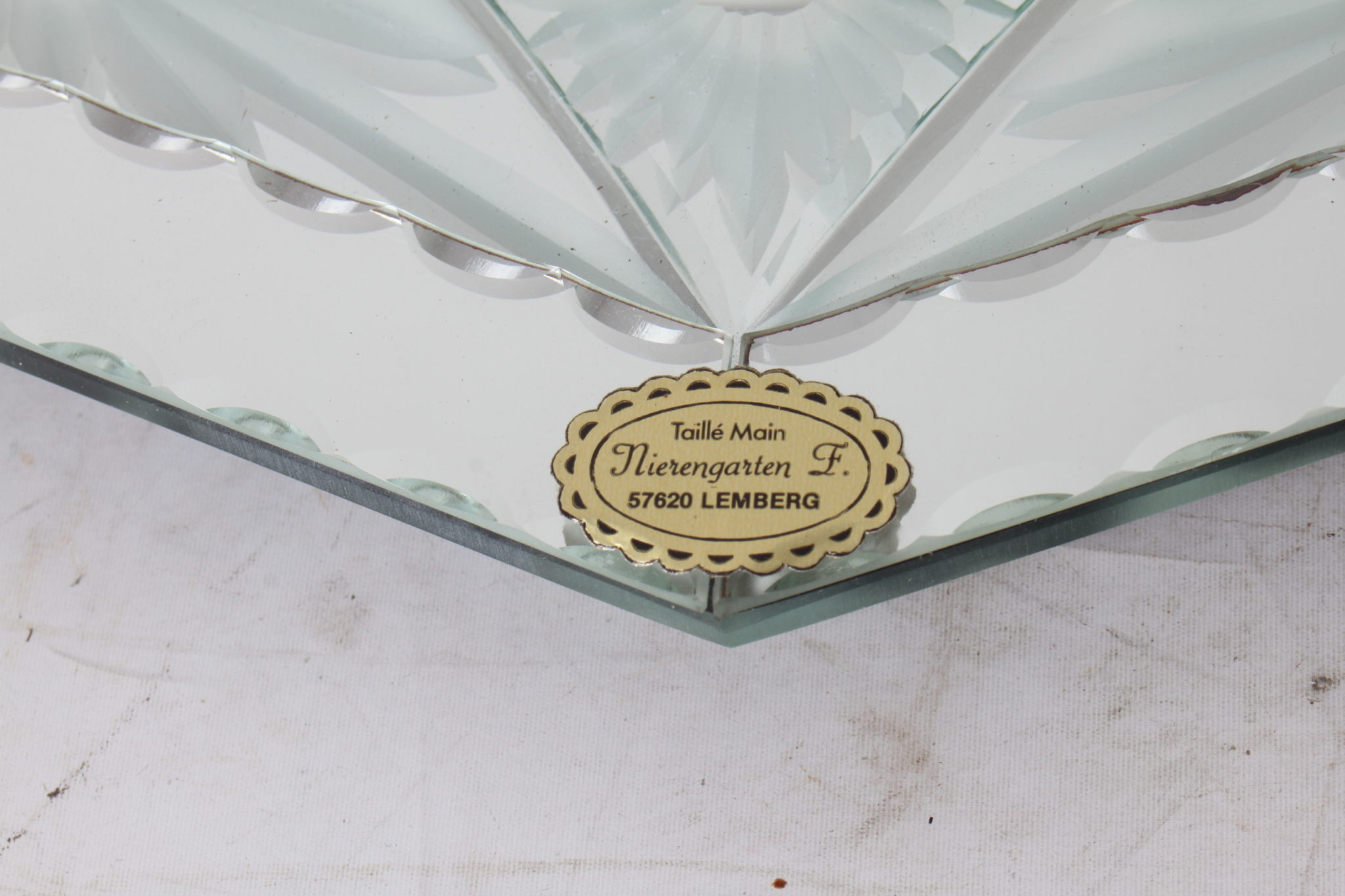 emmaus-scherwiller-etikette-occasion -pendule-horloge-verre-taillé main-mierengarten (4)