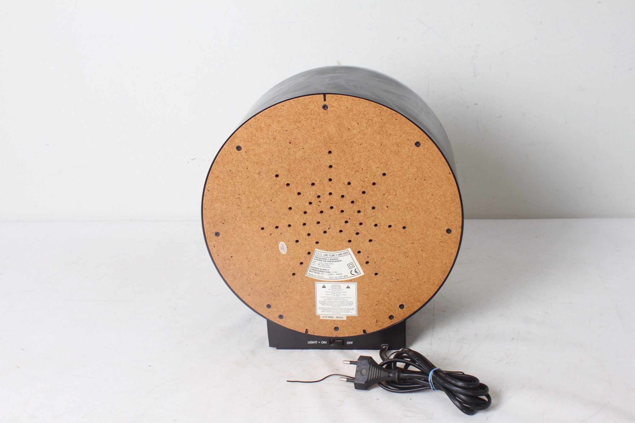 poste-radio-design-retro-vintage-spirit-of-st-louis-petit-electromenager-occasion-emmaus-scherwiller-etikette (1)