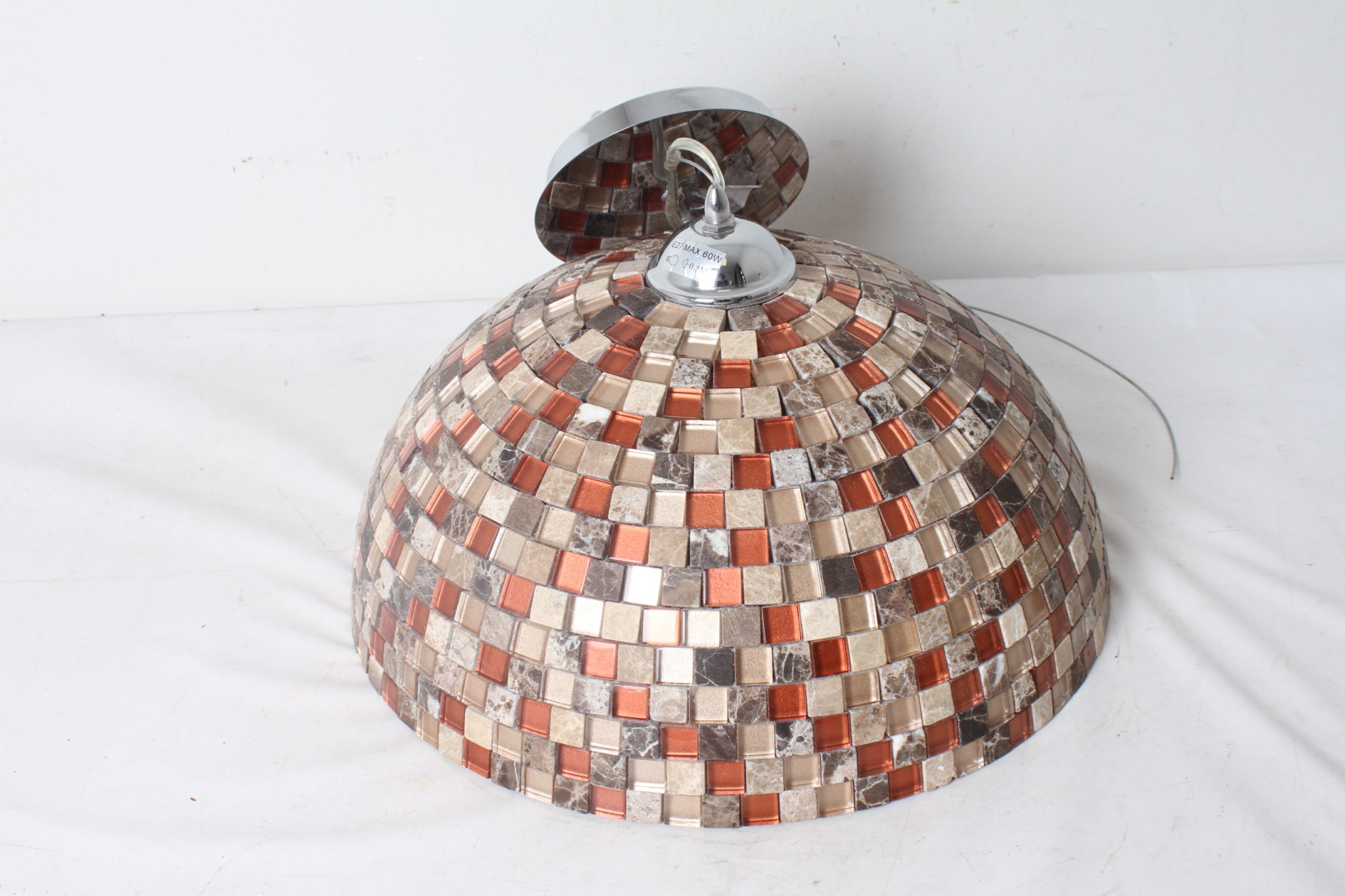 suspension-dome-lucide-mosaique-verre-luminaires-design-occasion-emmaus-scherwiller-etikette (4)