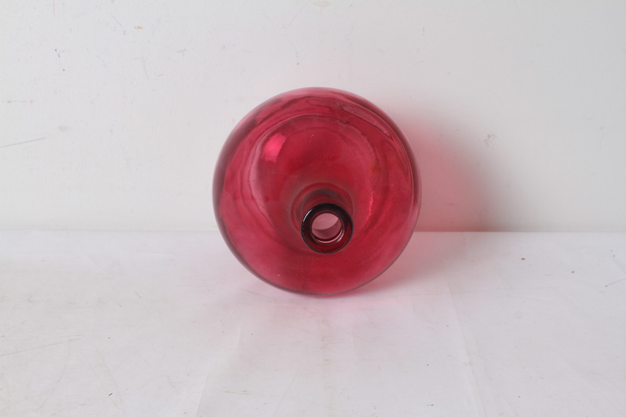 vase-style-dame-jeanne-verre-rose-objets-deco-occasion-emmaus-scherwiller-etikette (2)