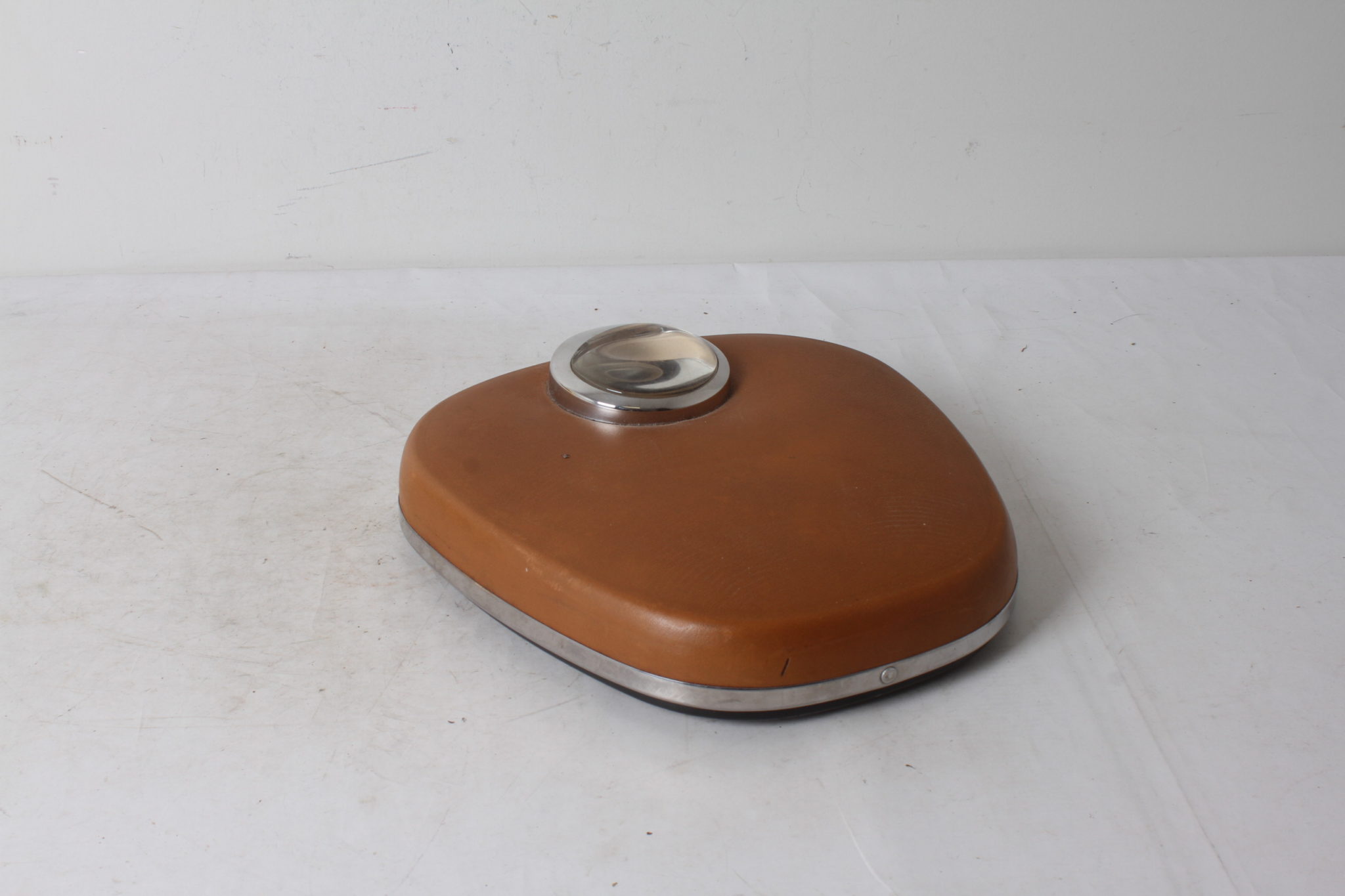 emmaus-scherwiller-etikette-occasion-boutique-ligne- pèse personne-vintage-krups (1)