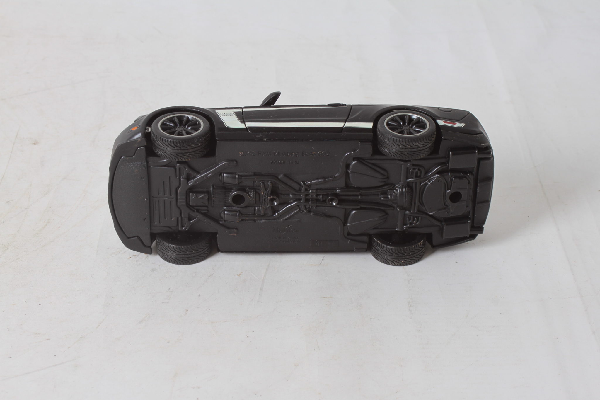 emmaus-scherwiller-etikette-occasion -ford-mustang-boss-maisto-miniature (5)