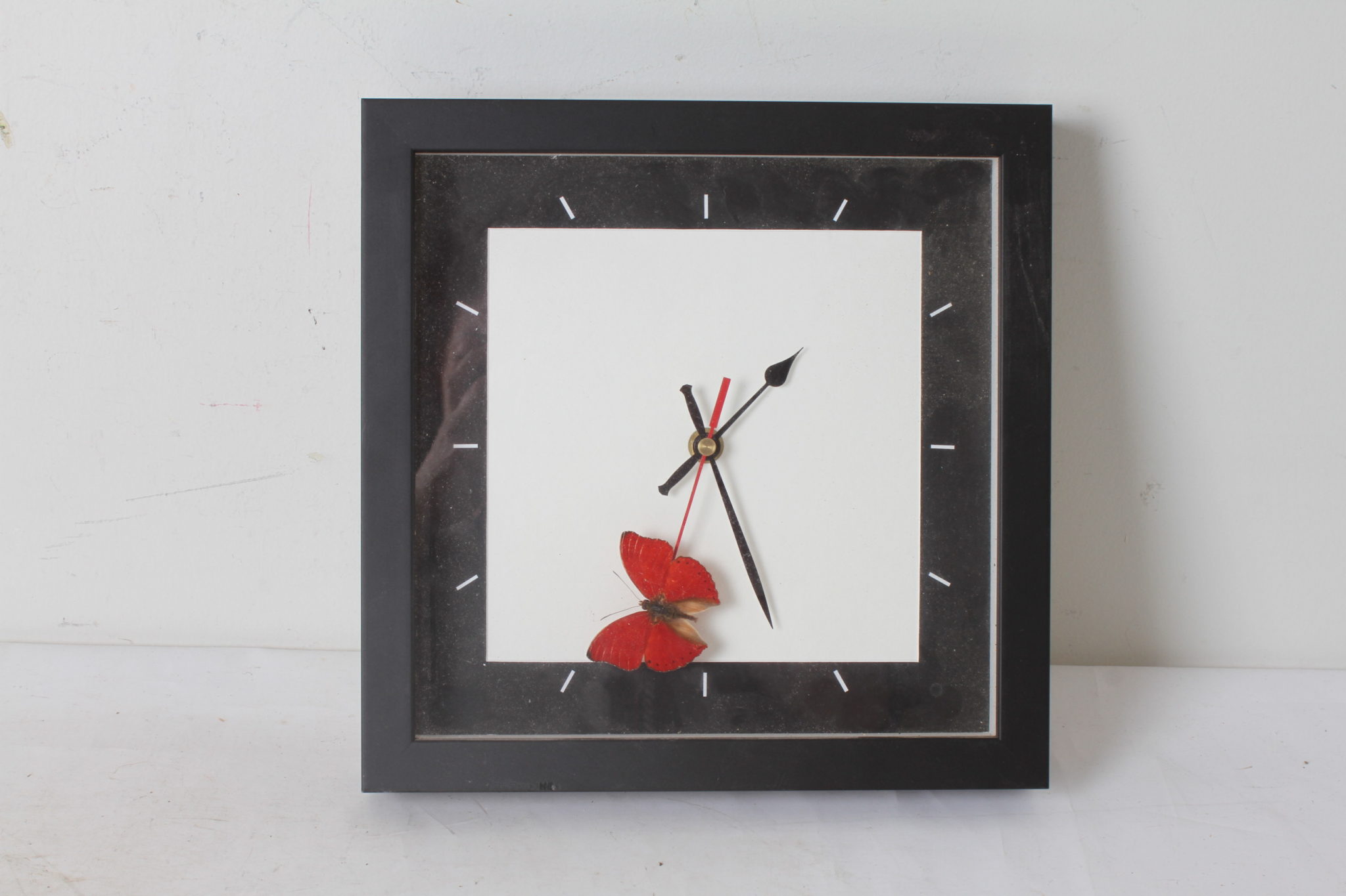 emmaus-scherwiller-etikette-occasion -horloge-pendule-papillon (2)