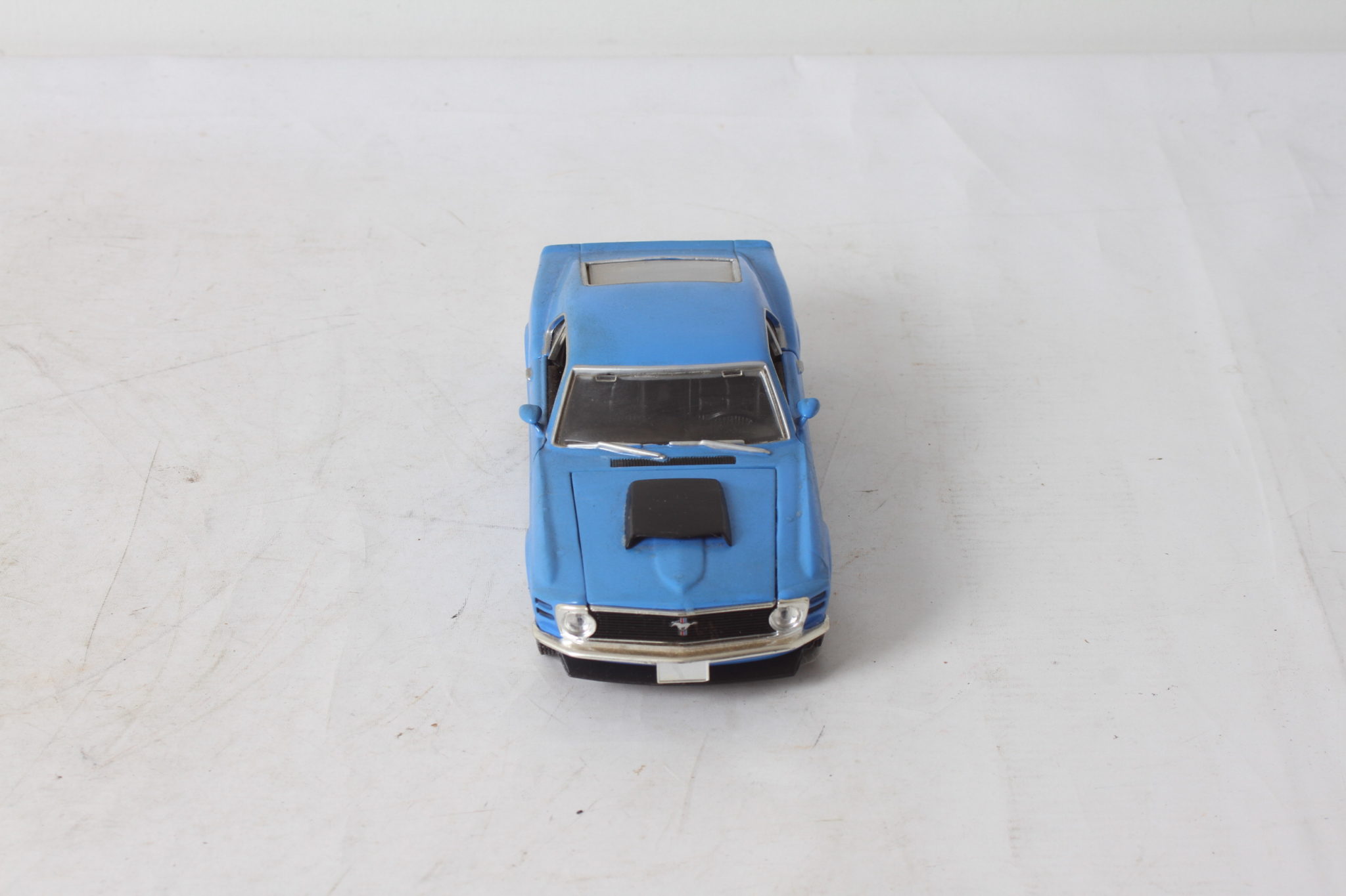 emmaus-scherwiller-etikette-occasion -Mustang Scale - 124 - Motor Max (3)