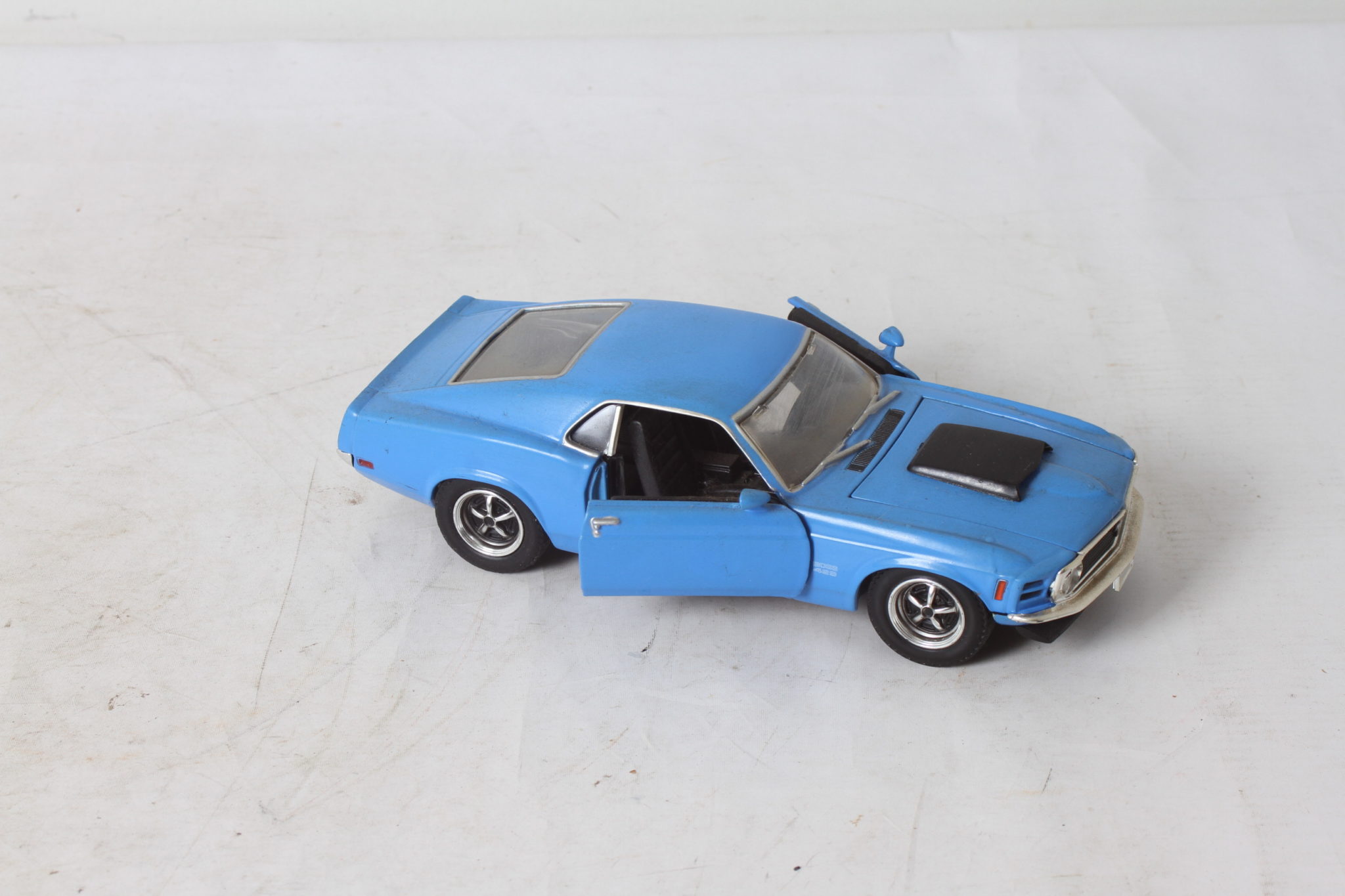 emmaus-scherwiller-etikette-occasion -Mustang Scale - 124 - Motor Max (6)