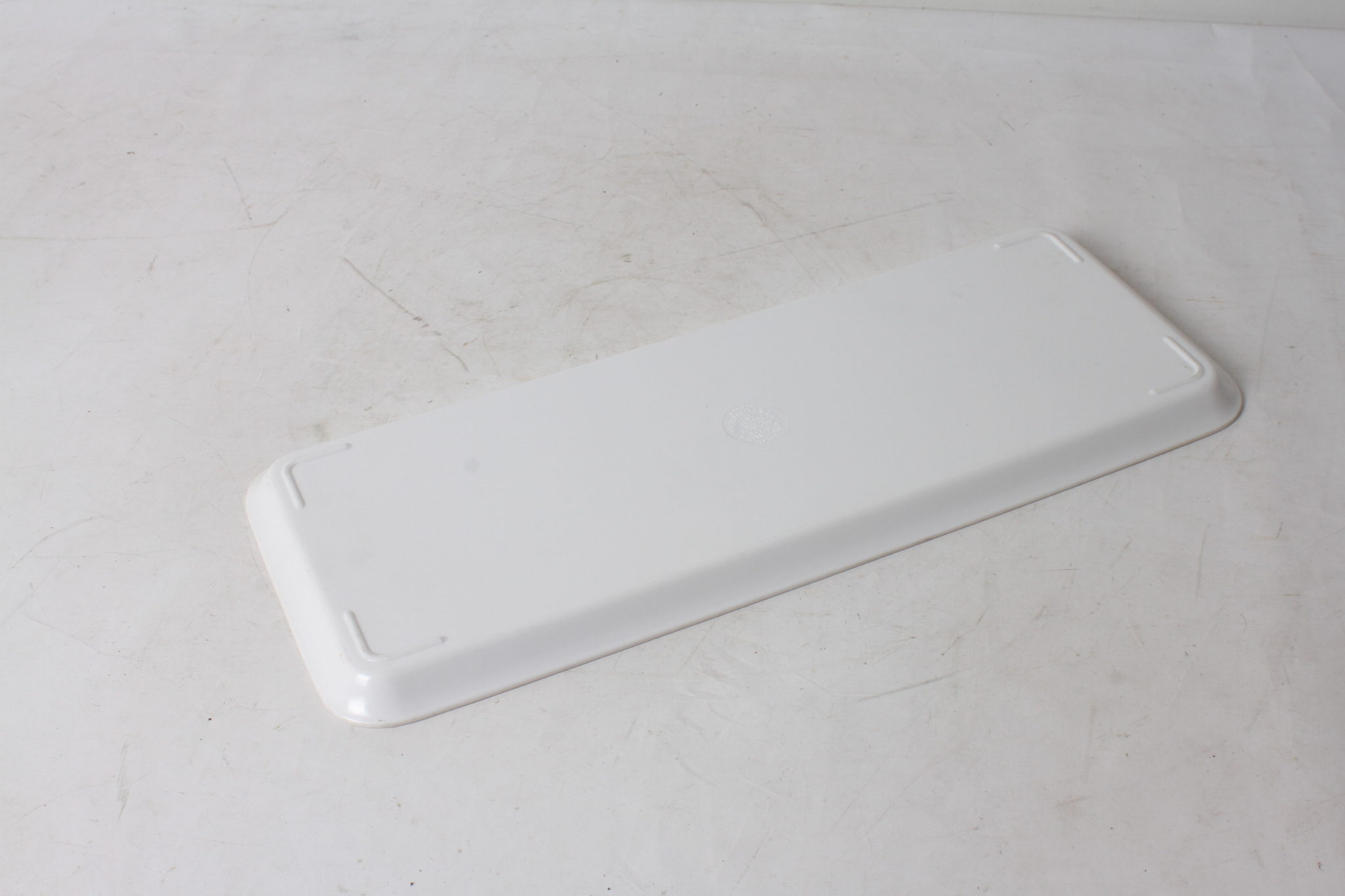 emmaus-scherwiller-etikette-occasion-plat-cake-mélamine (1)