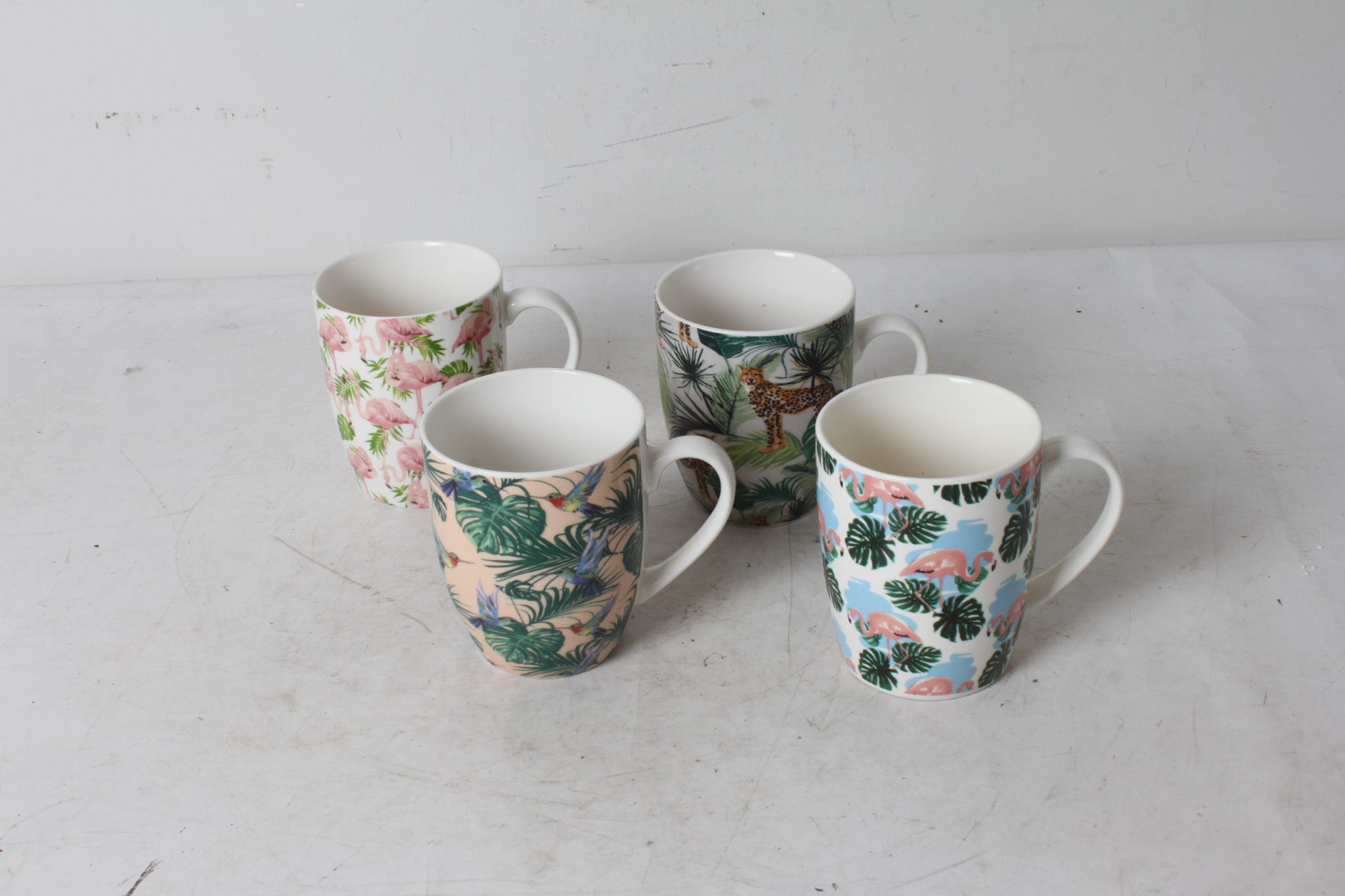 emmaus-scherwiller-etikette-occasion -tasses-guépard-flamand-rose-colibri- (1)