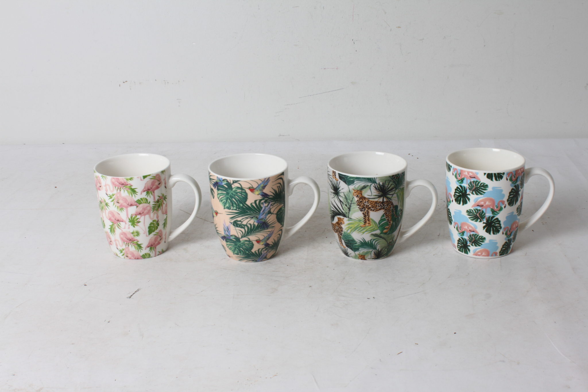 emmaus-scherwiller-etikette-occasion -tasses-guépard-flamand-rose-colibri- (2)