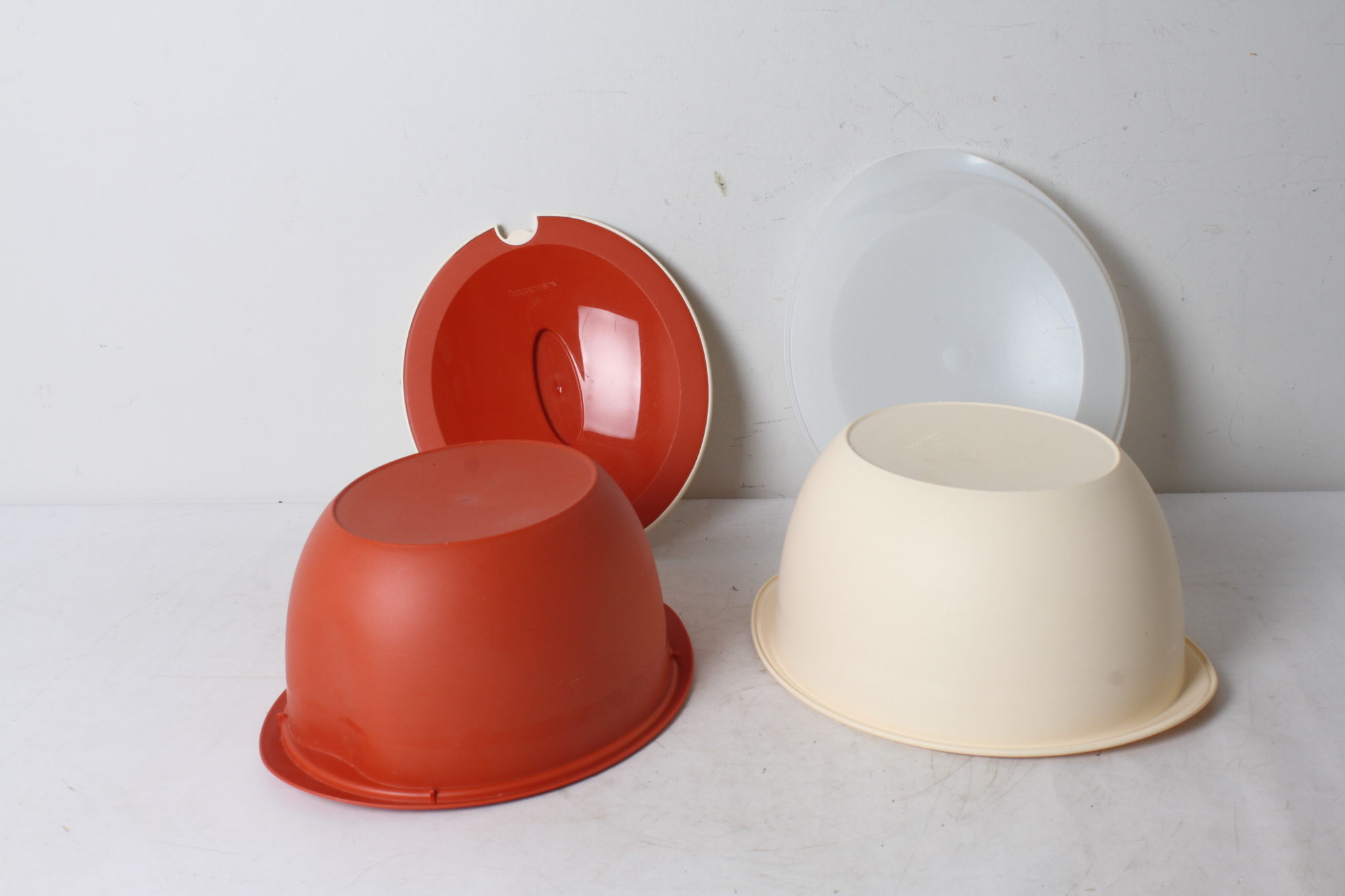 emmaus-scherwiller-etikette-occasion- tupperware-iso duo-soupière-saladier- (1)