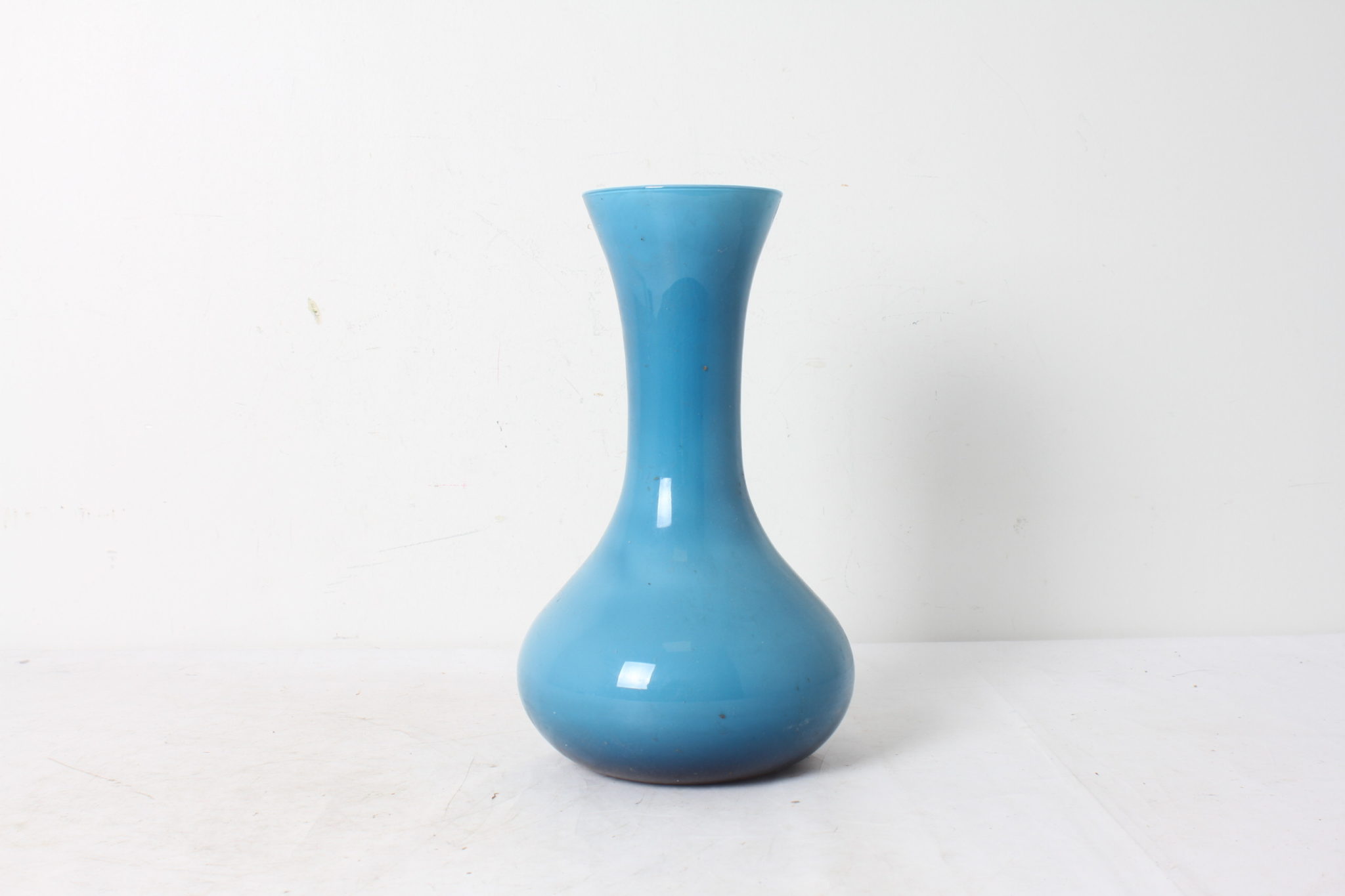 emmaus-scherwiller-etikette-occasion -vase-bleu-opaline (1)