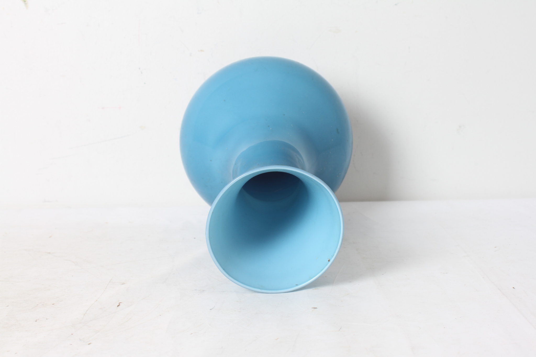 emmaus-scherwiller-etikette-occasion -vase-bleu-opaline (2)