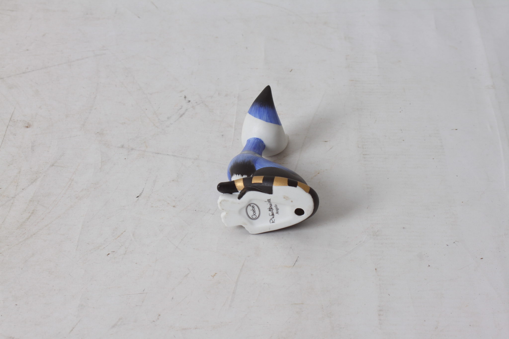 Figurine - chat -GOEBEL- céramique - R Wachtmeister- Angelo -emmaus-scherwiller-etikette-occasion (1)