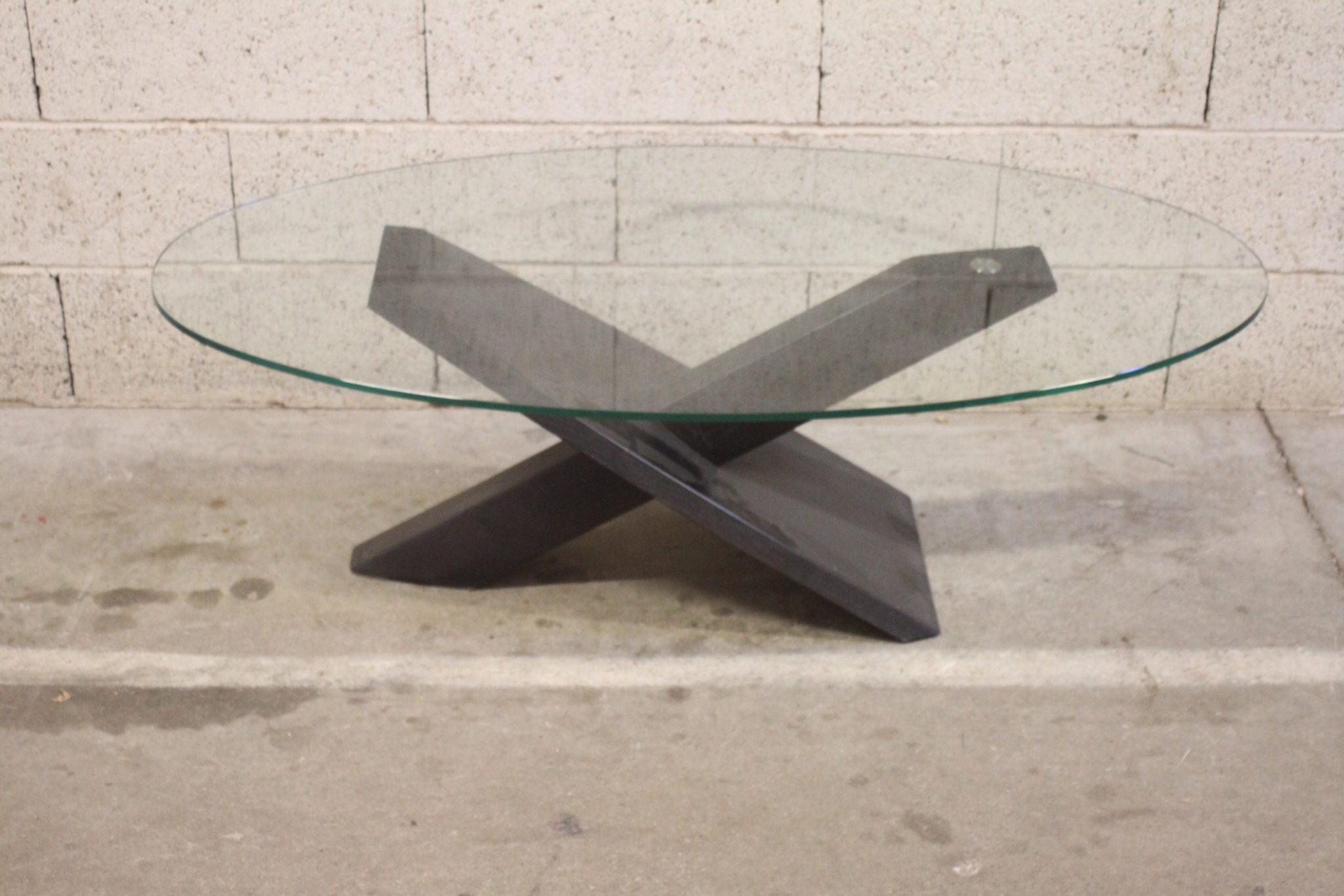 table-basse-design-ovale-en-verre-et-bois-mobilier-brocante-occasion-emmaus-scherwiller-etikette (2)