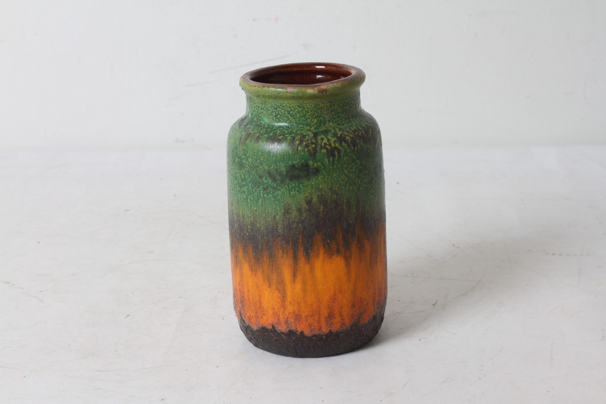 vase-vintage-fat-lava-scheurich-poterie-objets-deco-brocante-occasion-emmaus-scherwiller-etikette (3)