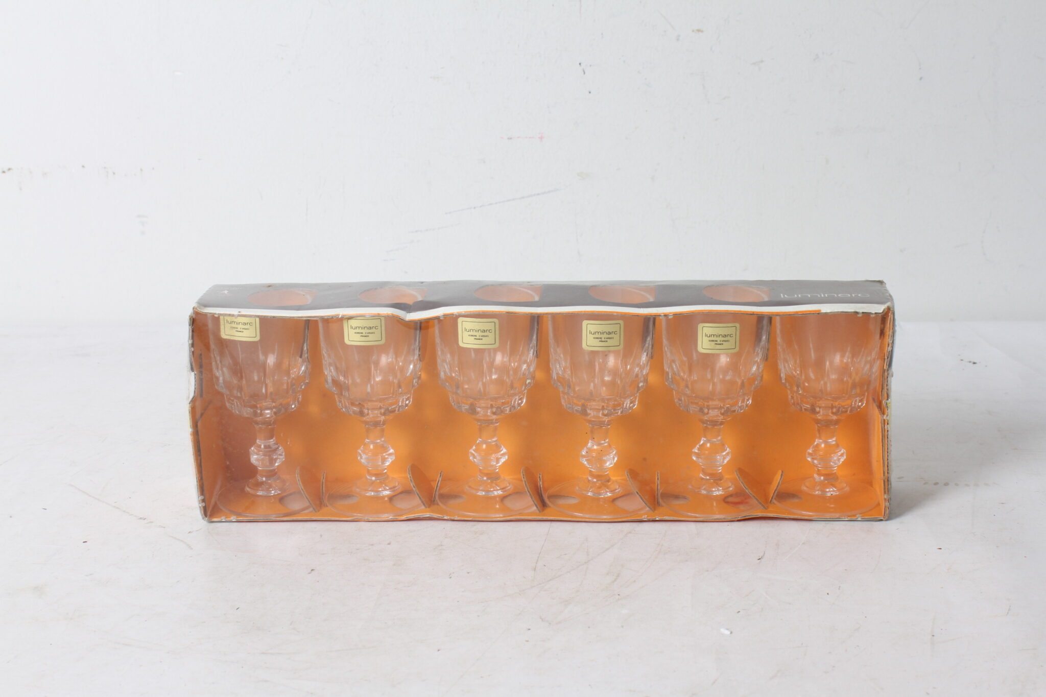 6-verres-lance-luminarc-numero-7-5-cl-neufs-art-de-la-table-occasion-brocante-emmaus-scherwiller-etikette (3)