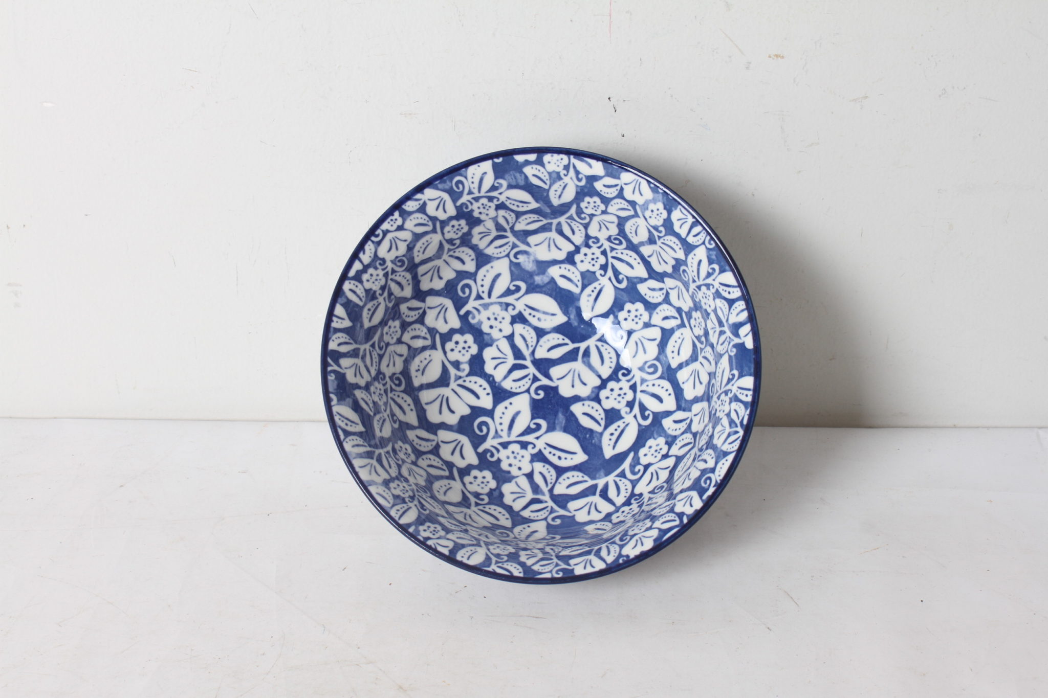 grand-bol-petit-saladier-ceramique-blanc-bleu-val-and-time-art-de-la-table-occasion-emmaus-scherwiller-etikette (4)