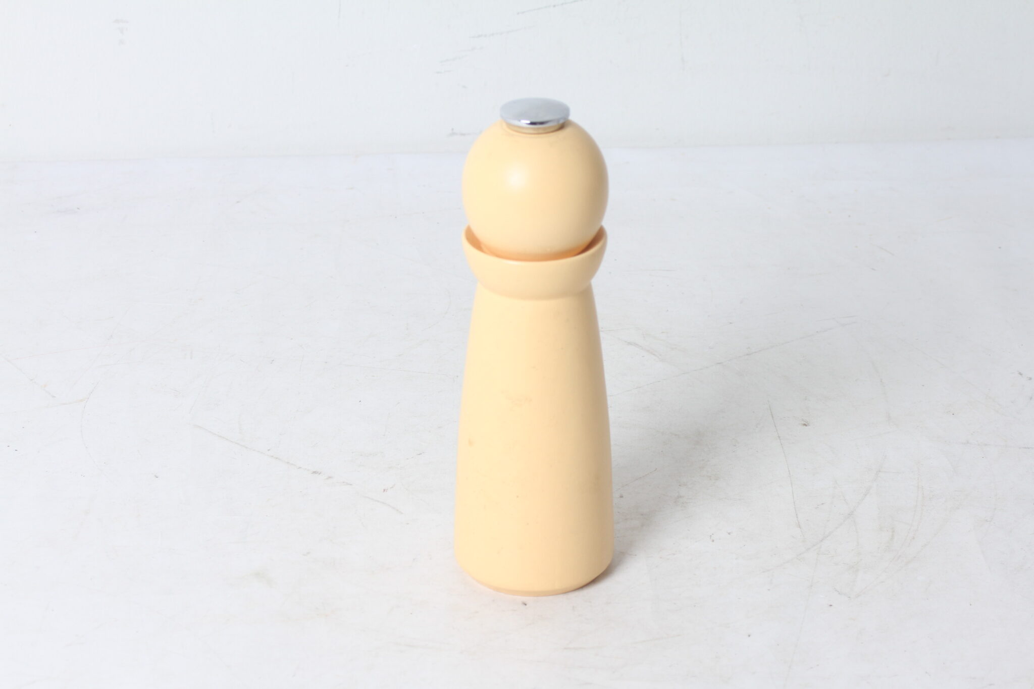 moulin-a-poivre-zassenhaus-bois-jaune-west-germany-art-de-la-table-occasion-emmaus-scherwiller-etikette (2)