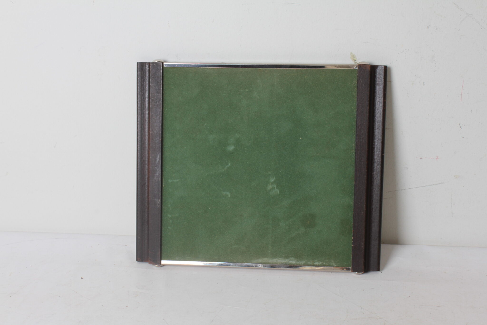 plateau-de-service-aperitif-vintage-style-art-deco-5-compartiments-verre-presse-art-de-la-table-brocante-occasion-emmaus-scherwiller-etikette (6)