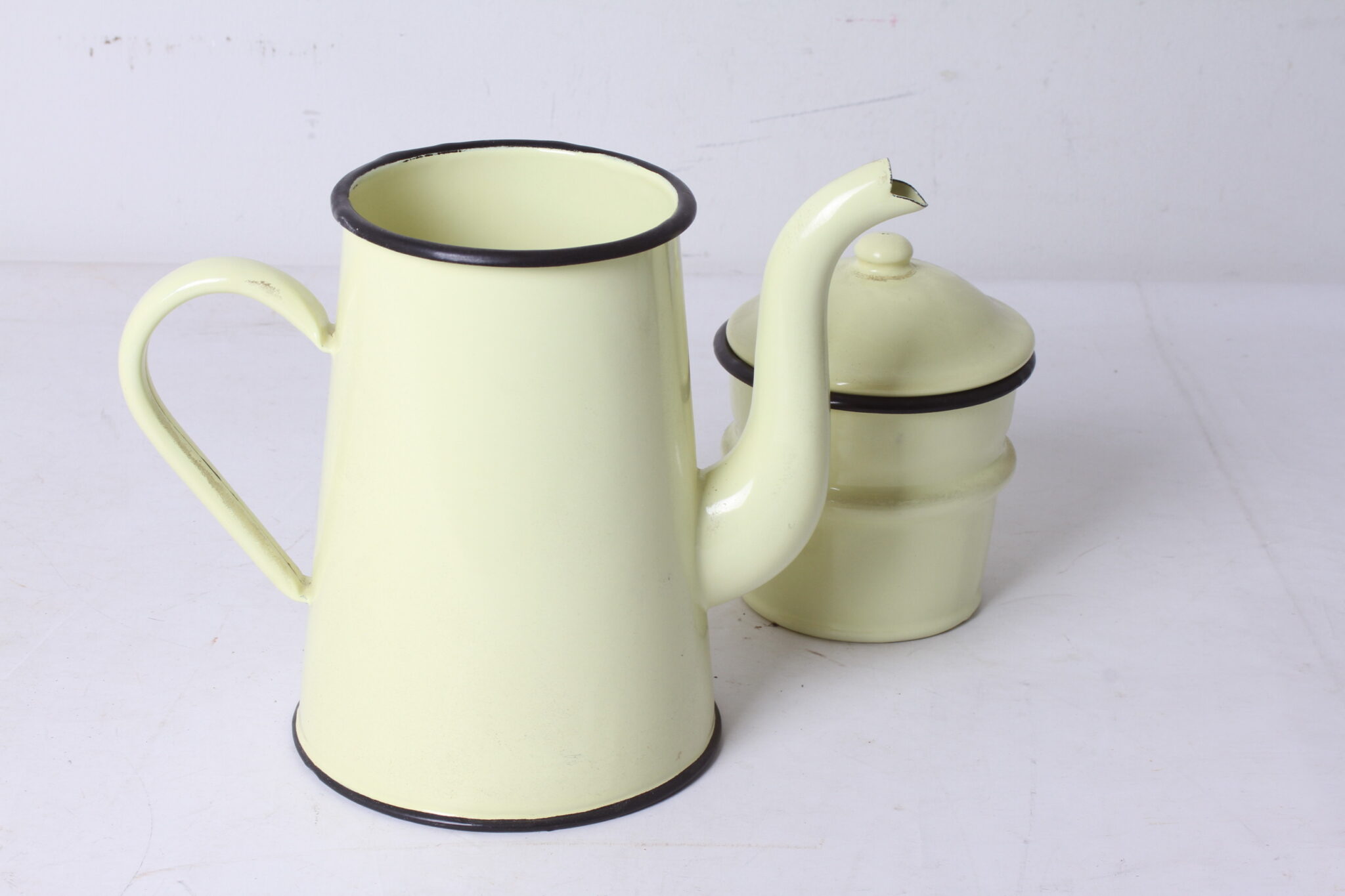 cafetière émaillée vintage (3)