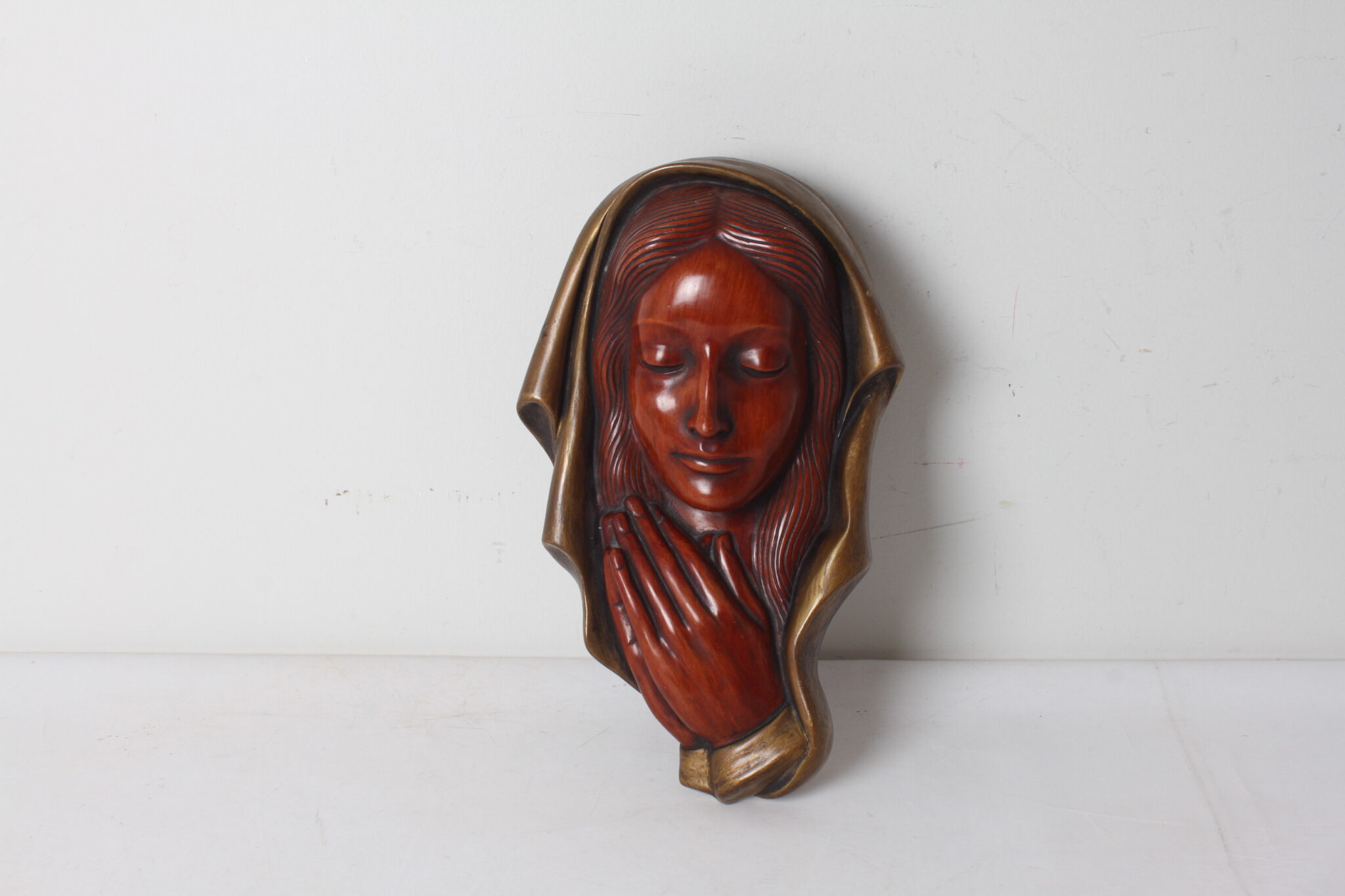 decoration-murale-madonne-achatit-objets-deco-brocante-occasion-emmaus-scherwiller-etikette (3)