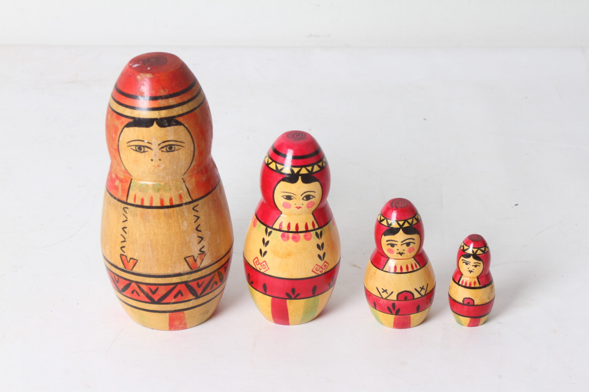 poupees-gigognes-matriochka-ussr-objets-deco-brocante-occasion-emmaus-scherwiller-etikette (4)