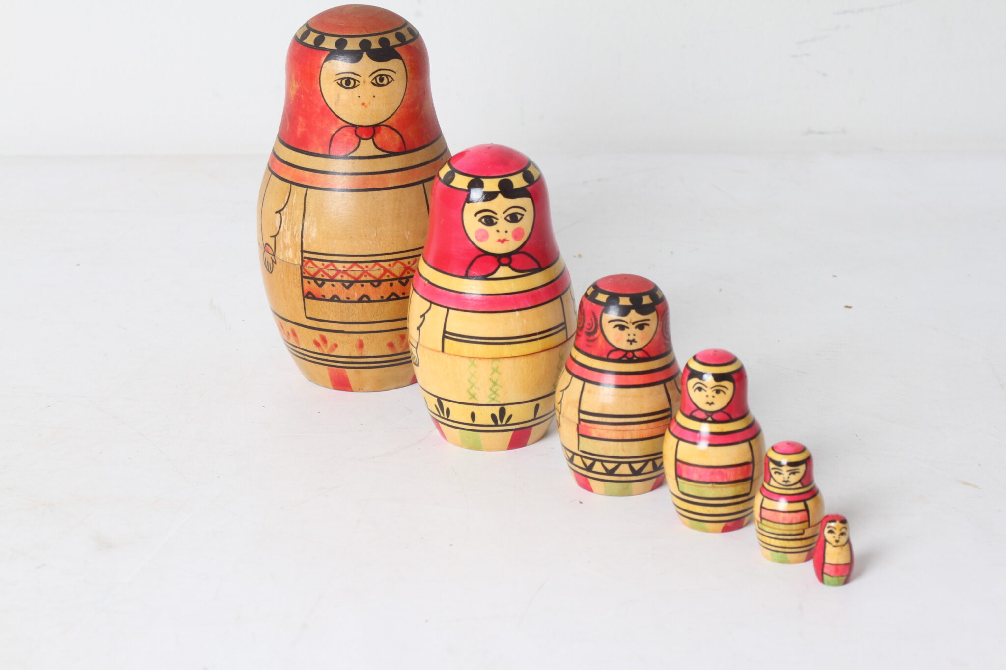 poupees-gigognes-matriochka-ussr-objets-deco-brocante-occasion-emmaus-scherwiller-etikette (6)