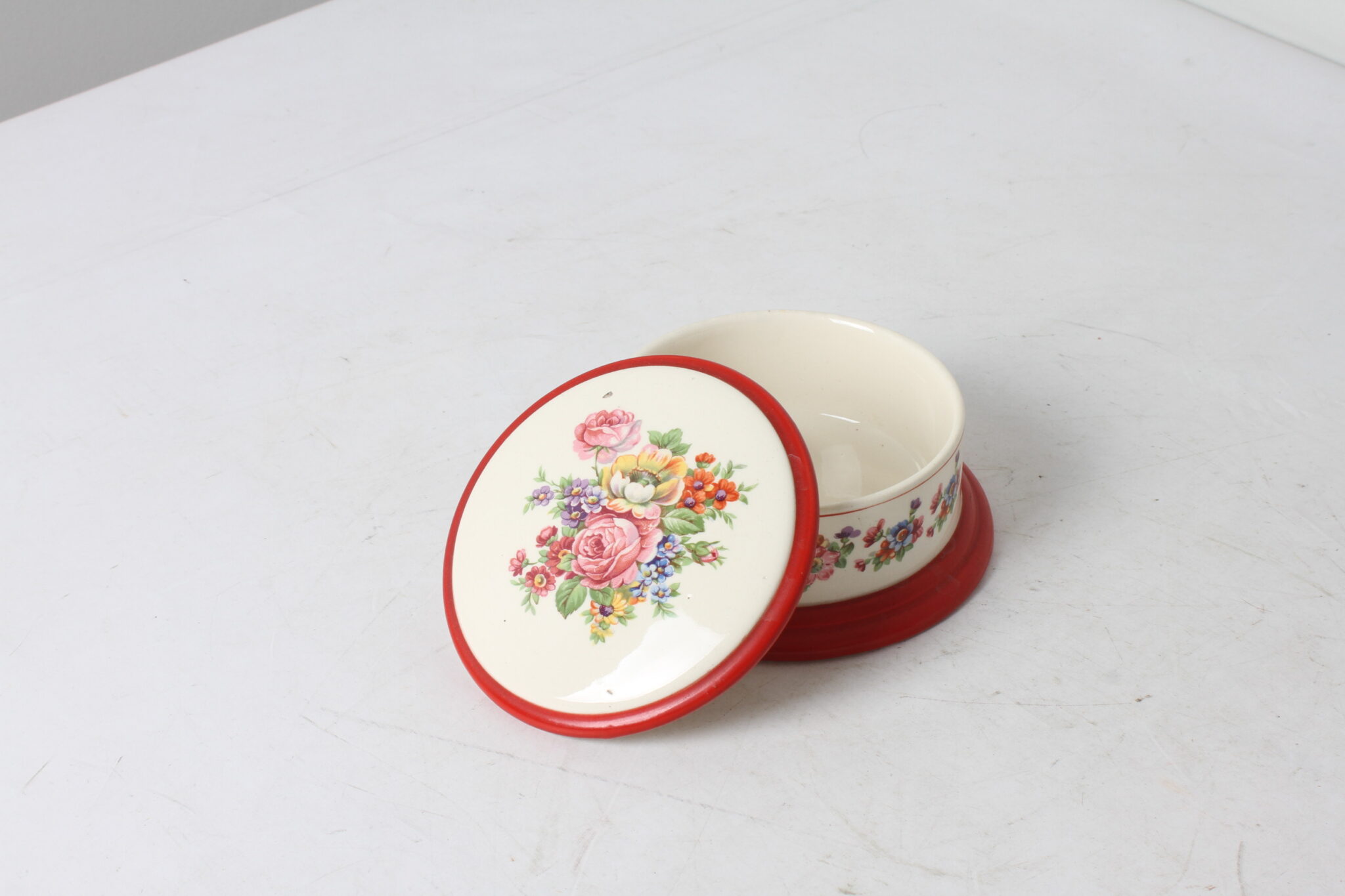 Bonbonnière ronde en céramique vintage Orchies (6)