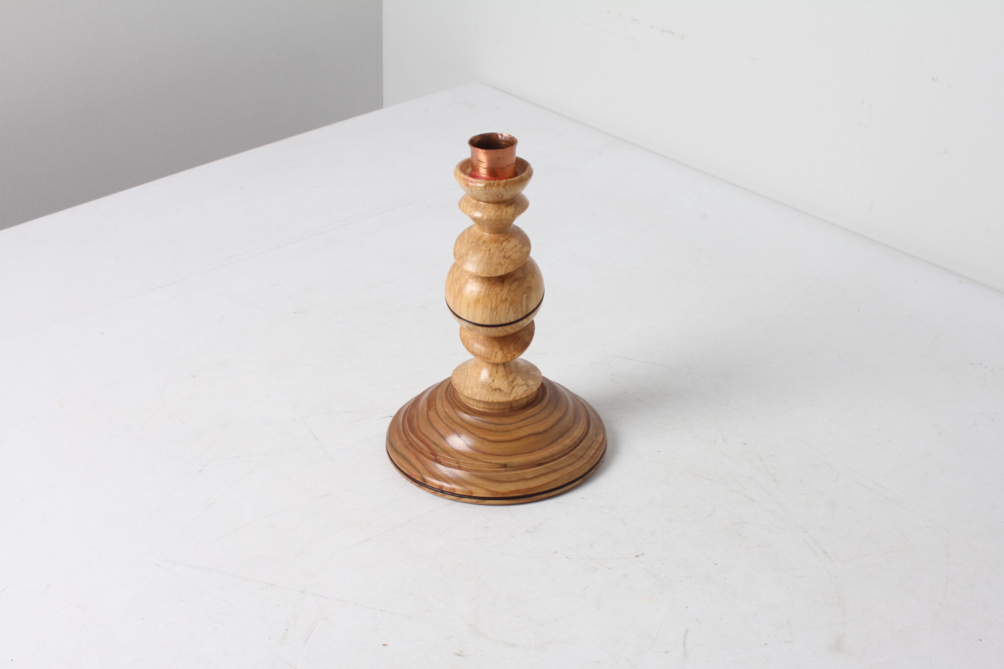 chandelier-design-scandinave-bois-sculpte-objets-deco-occasion-brocante-emmaus-scherwiller-etikette (3)