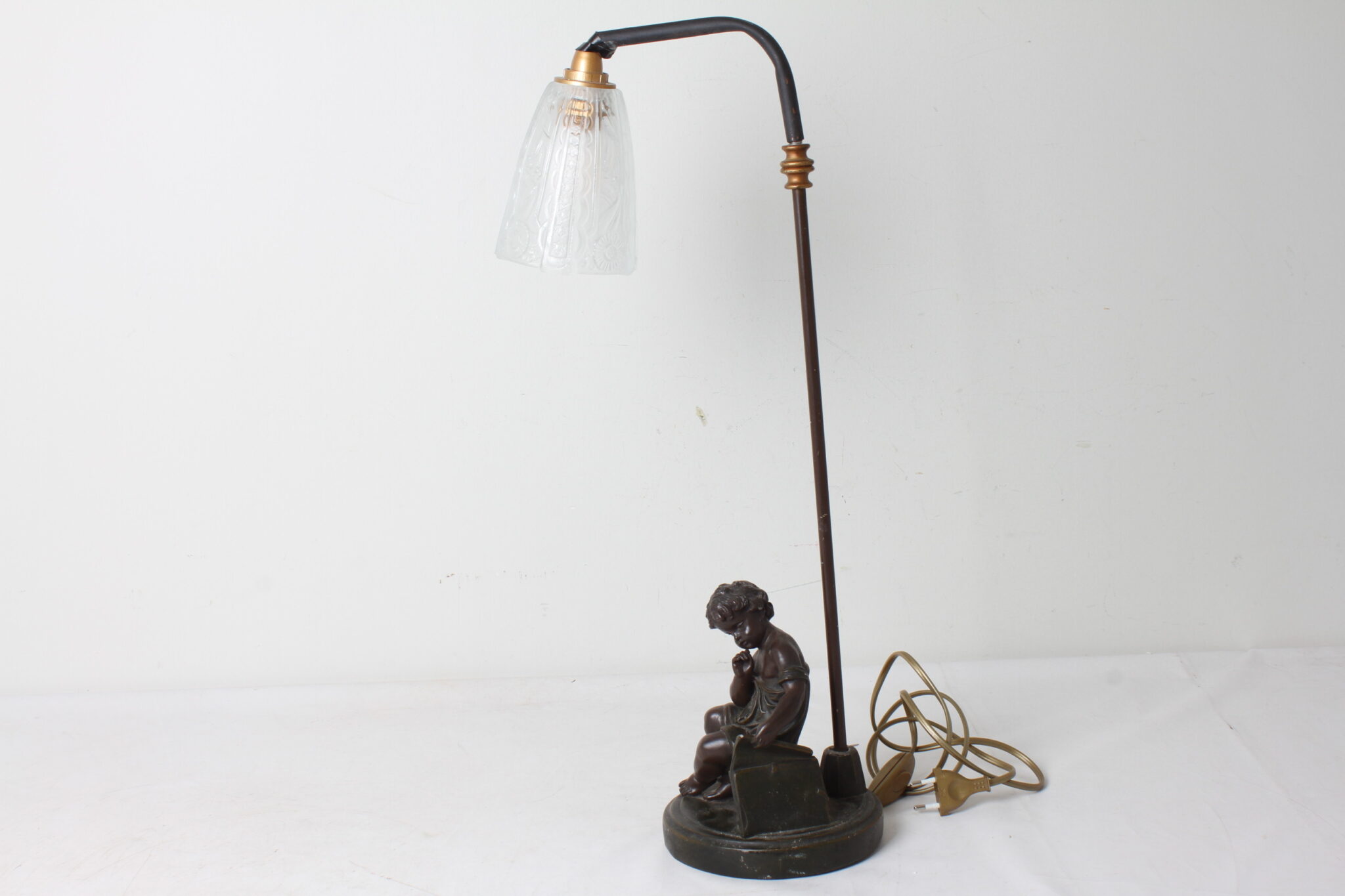 Lampe Art de France vintage – style classique (1)