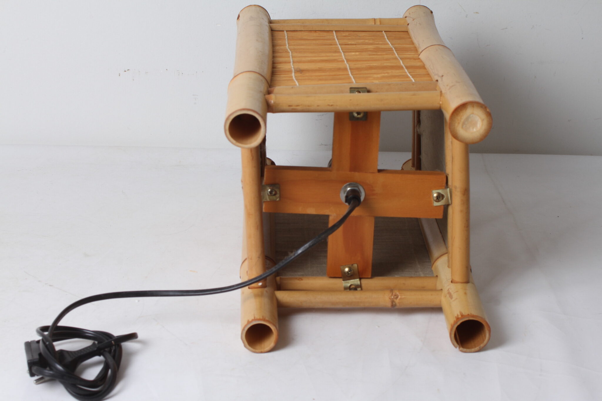 Lampe bambou artisanale vintage (1)