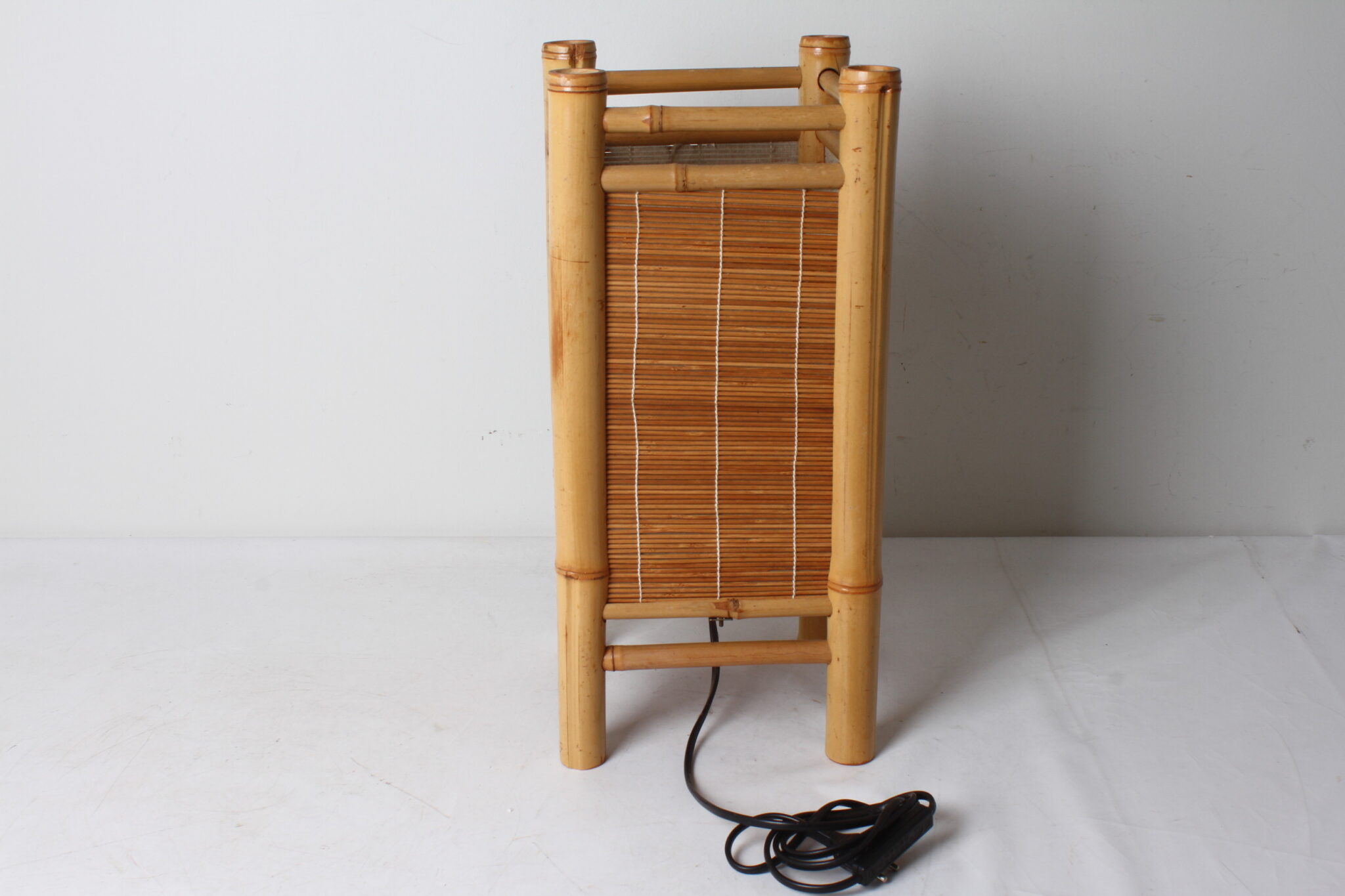 Lampe bambou artisanale vintage (4)