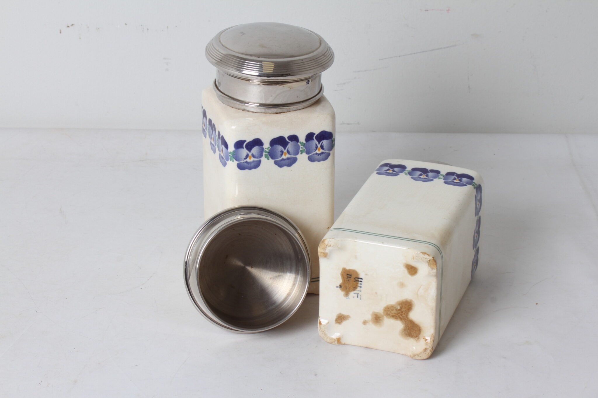 Lot de 2 boîtes de conservation WMF en céramique vintage (1)