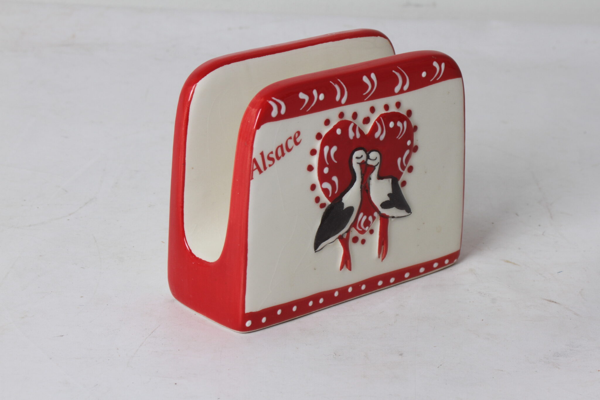 porte-eponge-ceramique-blanc-rouge-alsace-decor-couple-cigognes-onjets-deco-occasion-emmaus-scherwiller-etikette (3)