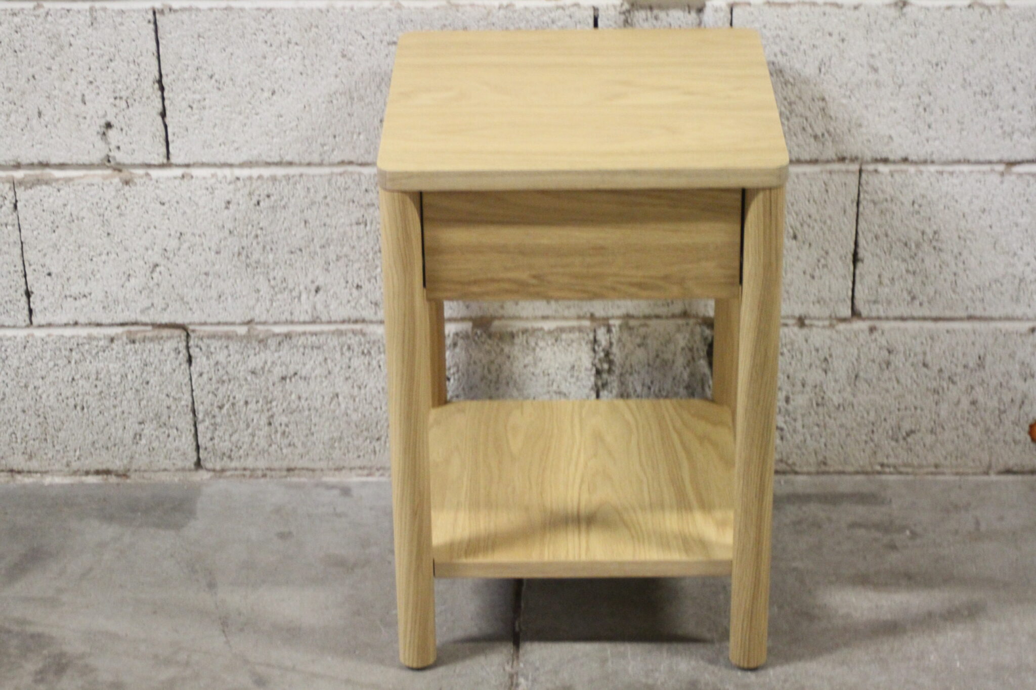 table-de-chevet-bois-clair-ikea-tonstad-1-tiroir-mobilier-occasion-emmaus-scherwiller-etikette (2)