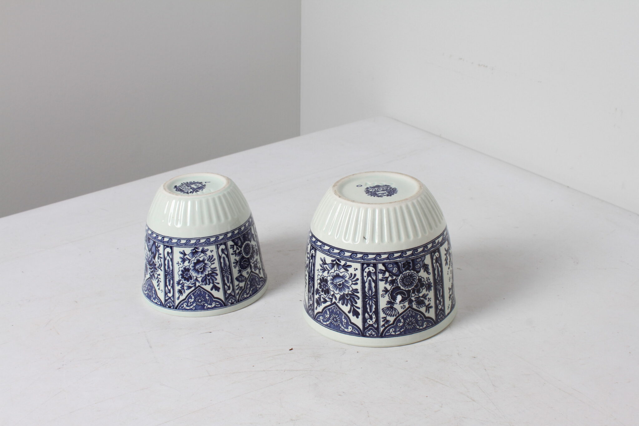 2 bols en porcelaine bleu cobalt de Delft de Boch Germany (3)
