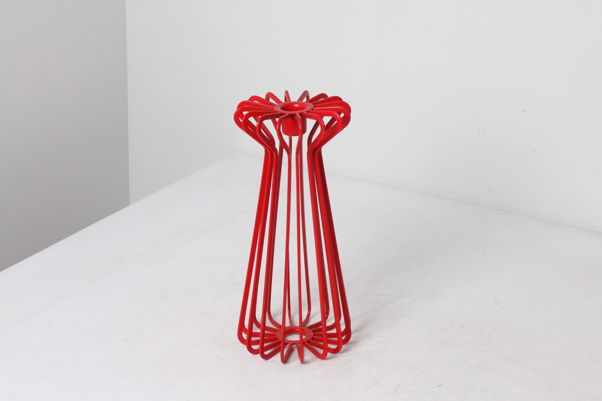 Bougeoir rouge en métal IKEA Tradig par Johansson (2)