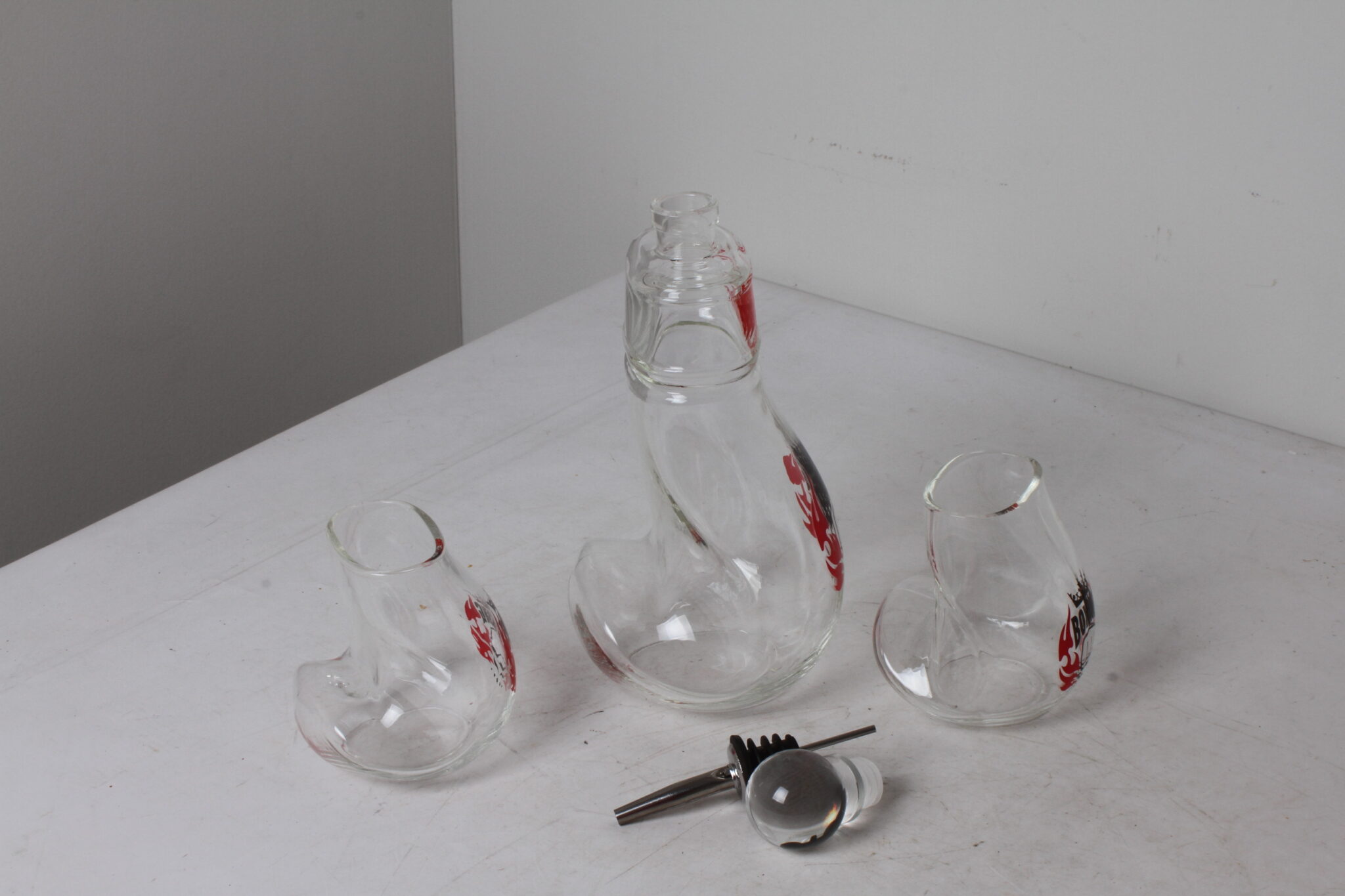 Carafe à wiski avec deux verre transparent Boxing (1)
