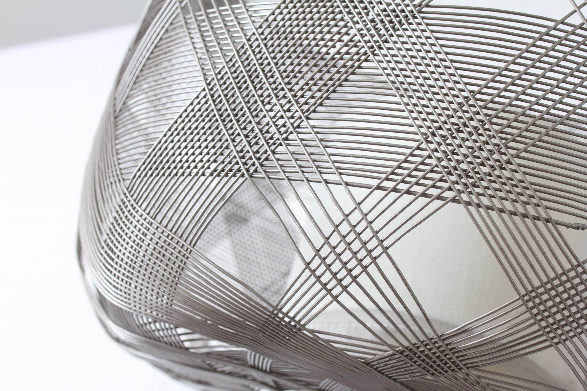 Lampe à poser gris en métal - Forestier (3)