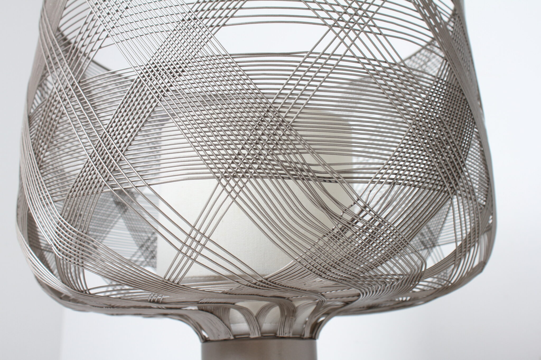 Lampe à poser gris en métal - Forestier (4)