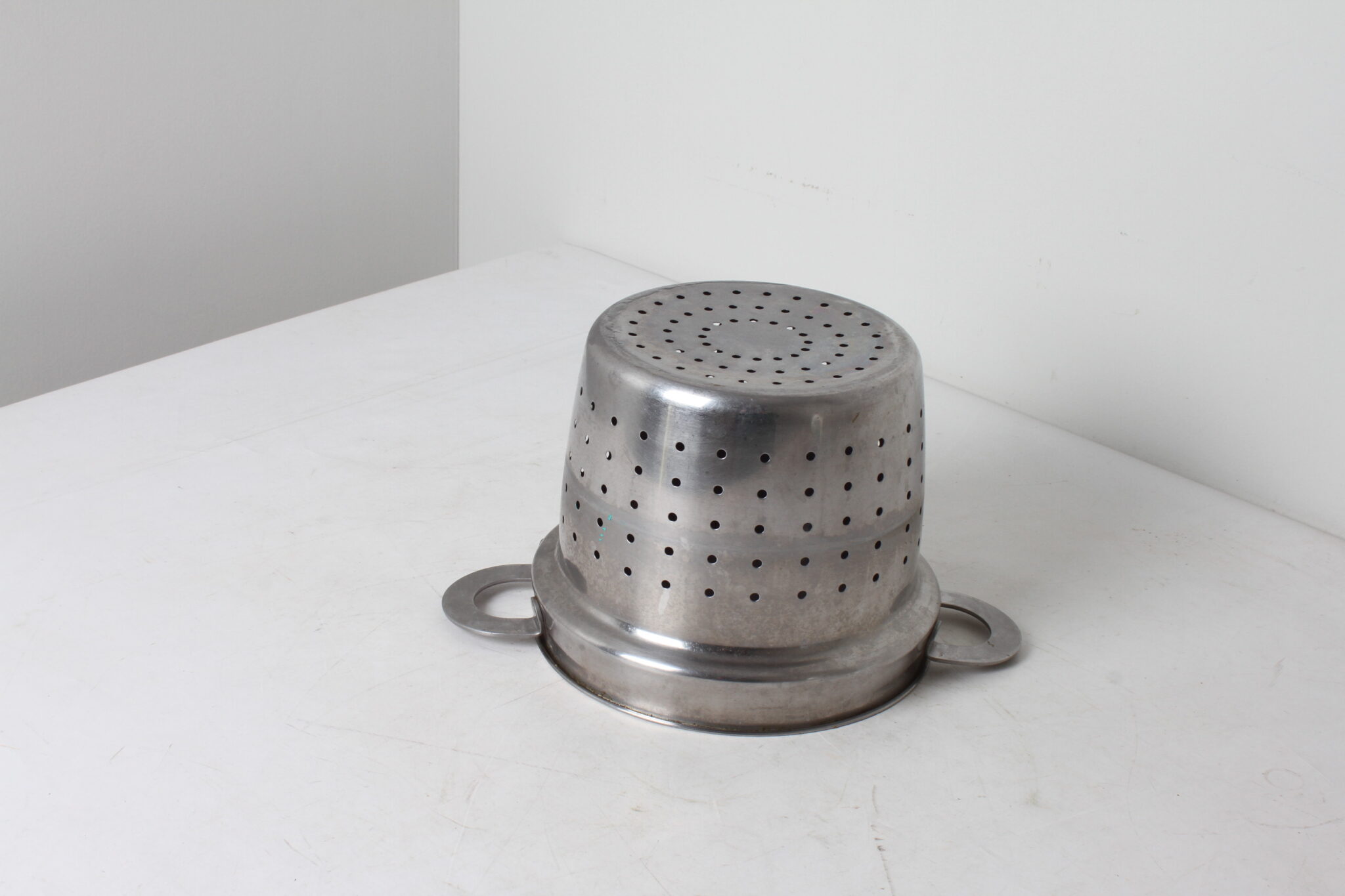 Passoire en acier inoxydable à deux poignées – couleur argentée (2)