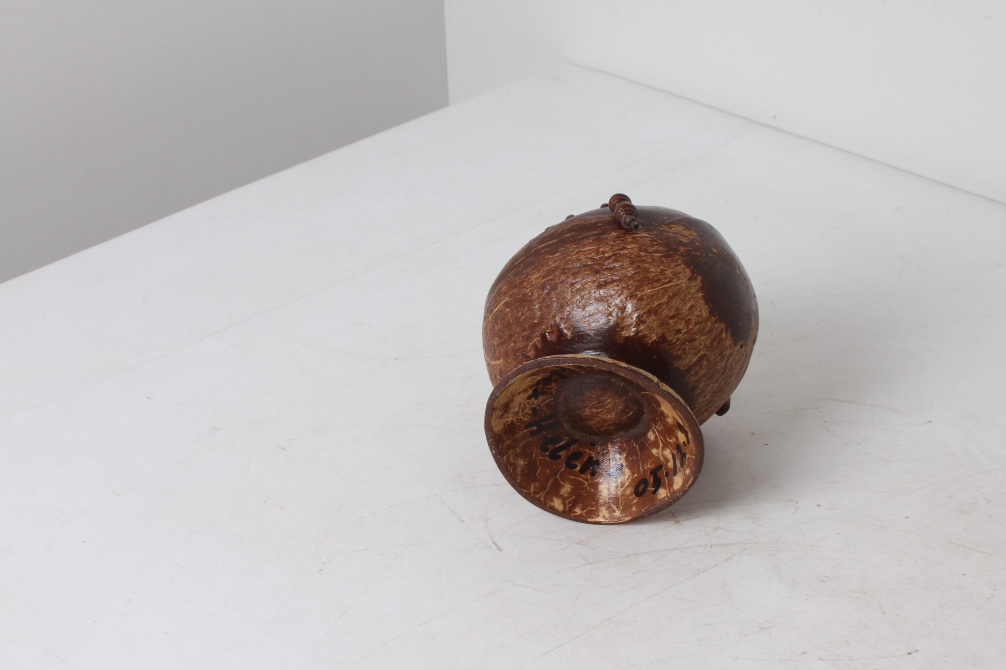Petite boîte à bijoux artisanale en bois (2)