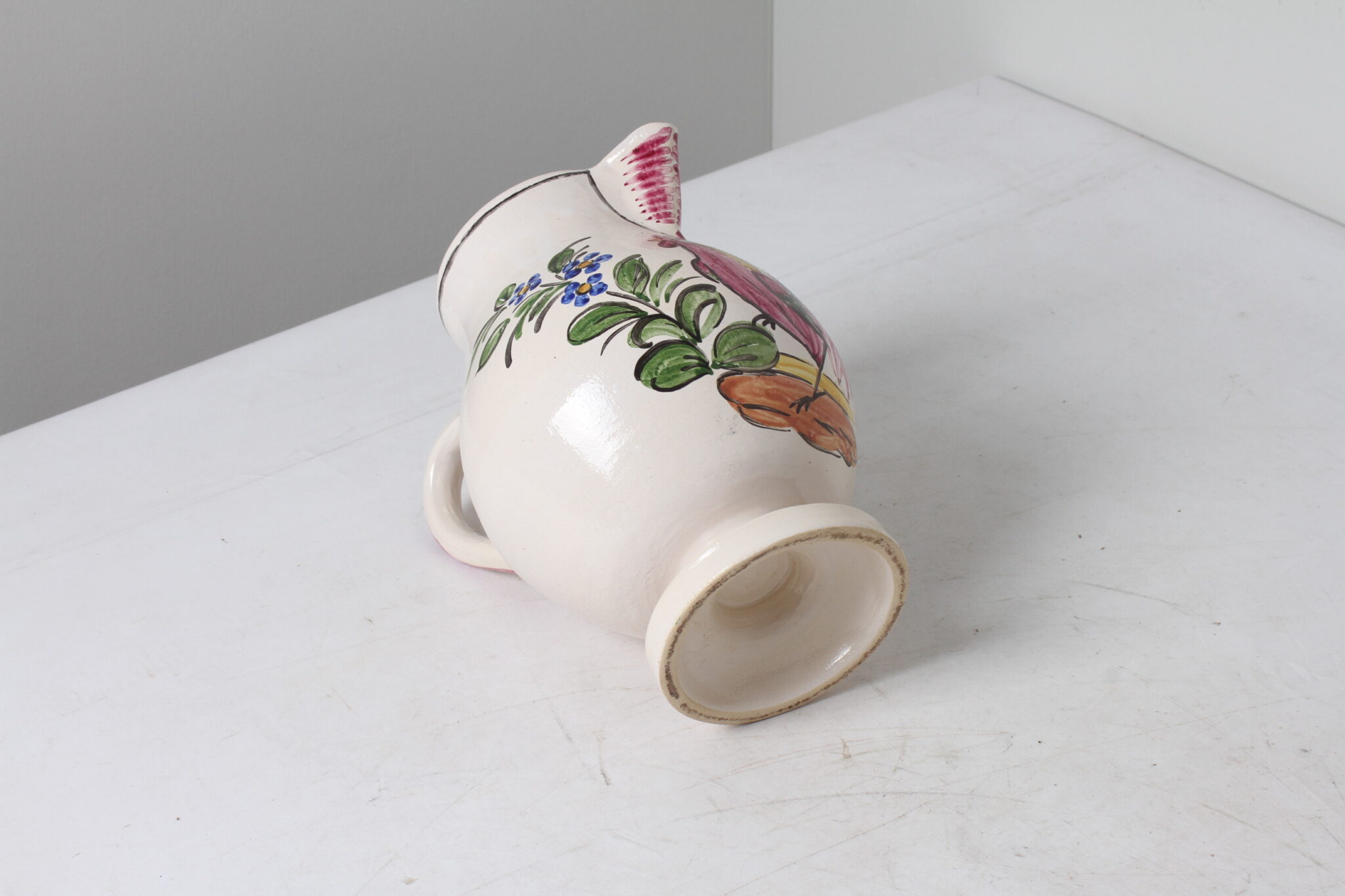 Pichet en céramique décor floral et coq colorées (2)