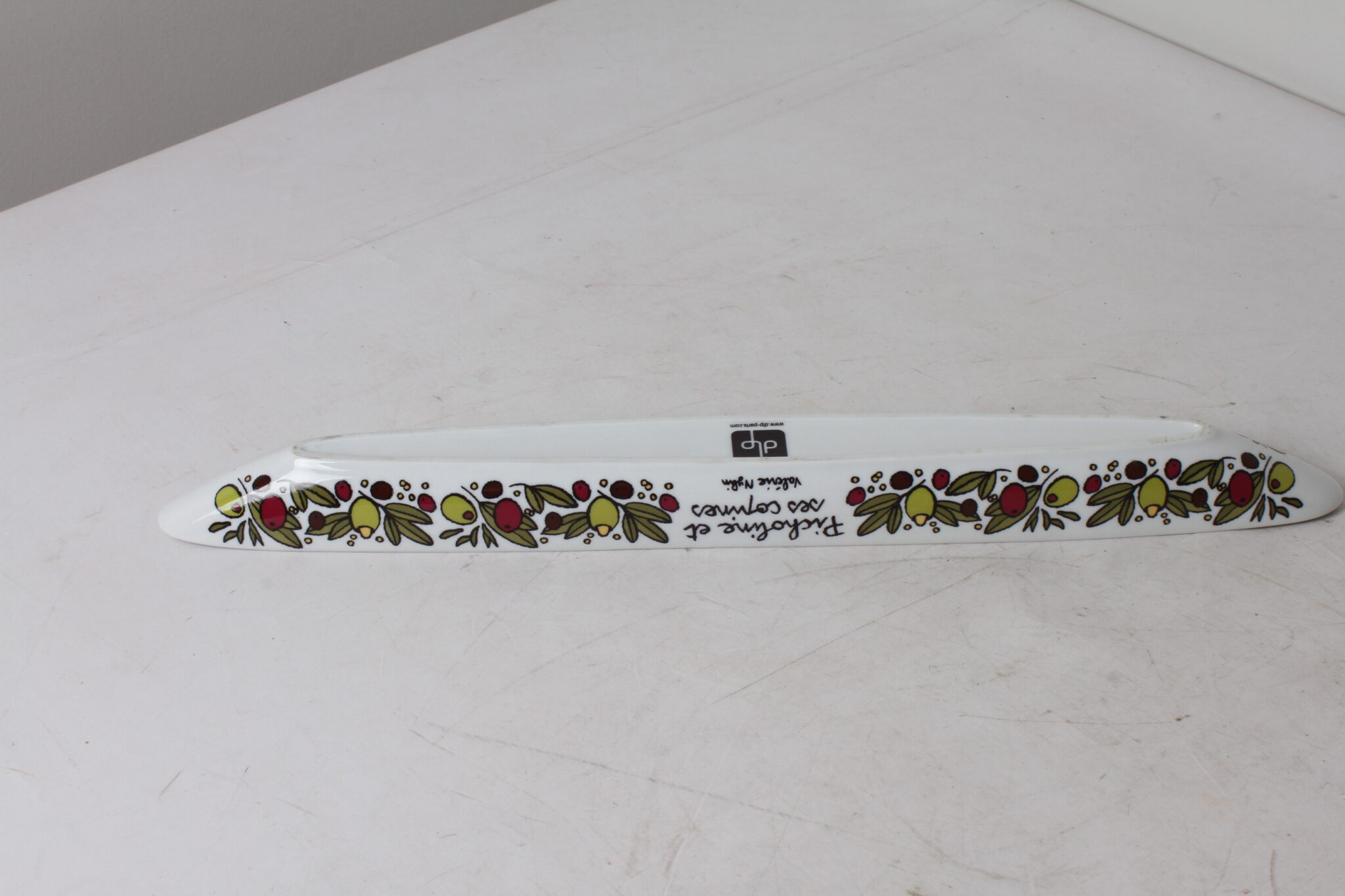 Plat long en céramique décor olives dlp (1)