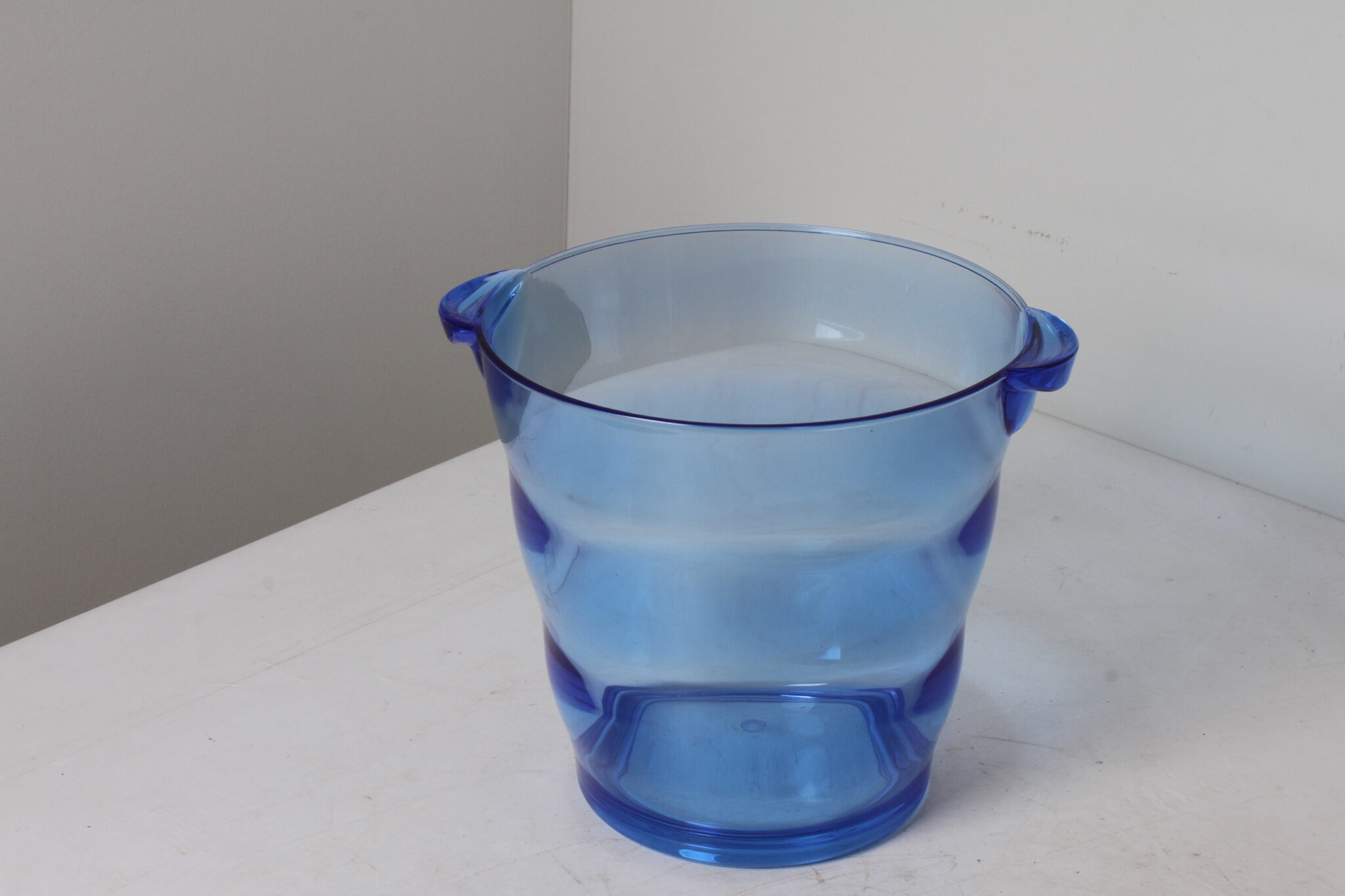 Seau glacier à vin en acrylique bleu (2)
