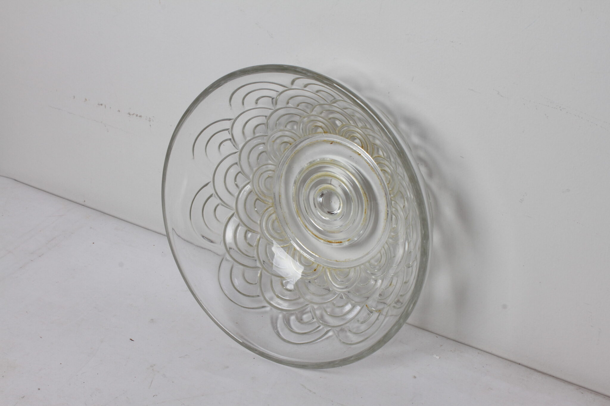 Coupe en verre transparent motif orné (1)