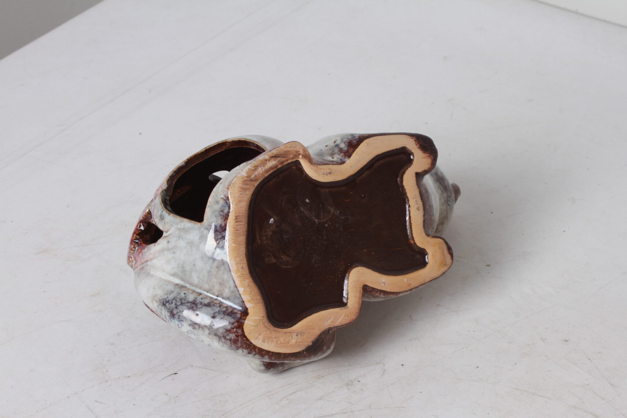 photophore-chat-en-ceramique-vernissee-objets-deco-brocante-occasion-emmaus-scherwiller-etikette (1)