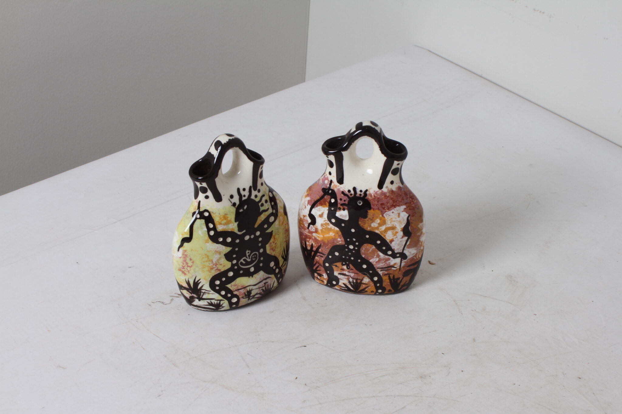 Vase sculptural vintage signé Immanuel style amérindien Apache Arizona (1993)