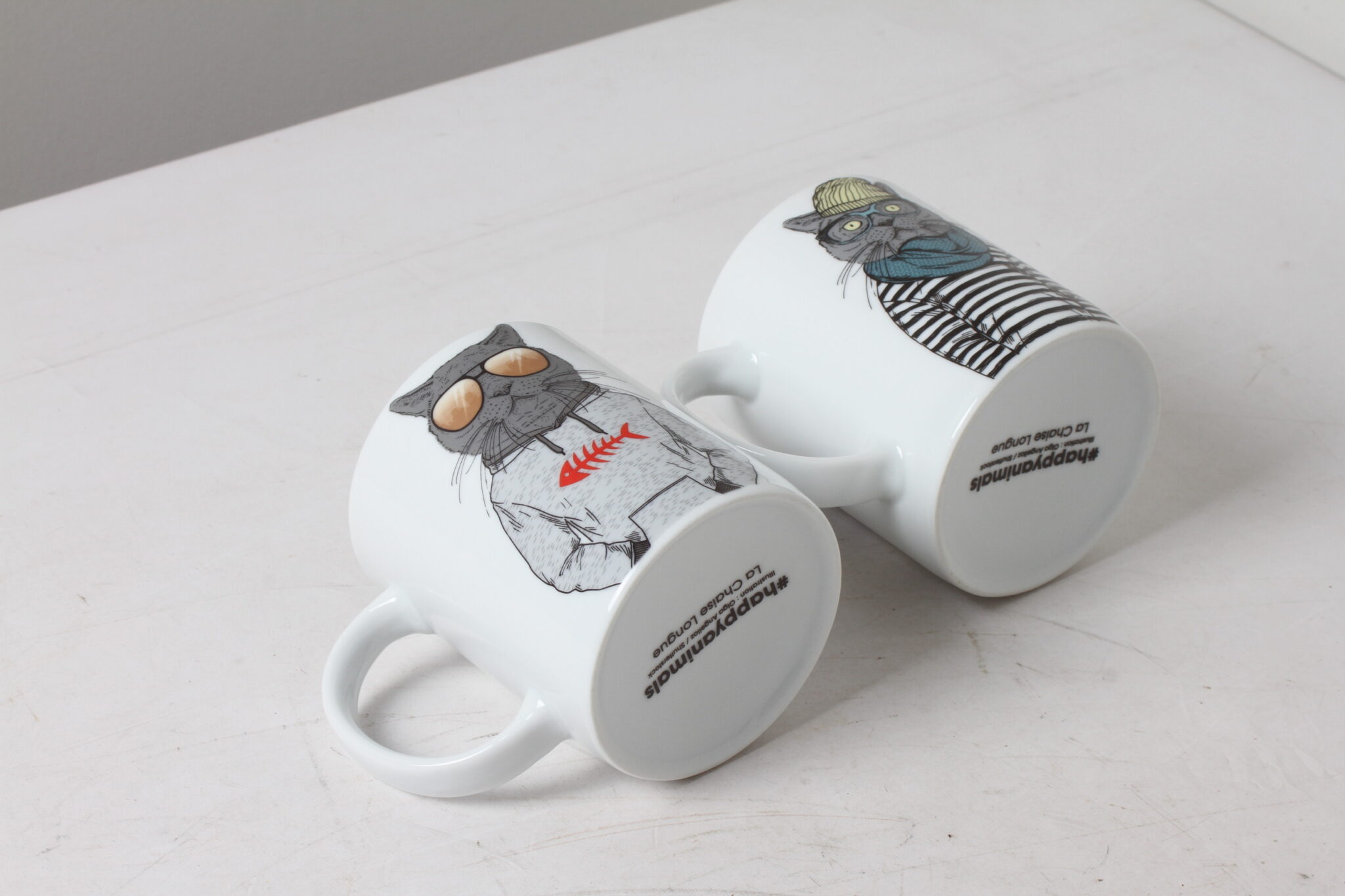 Lot de 2 tasses en porcelaine blanc motifs chats Happyanimals (3)