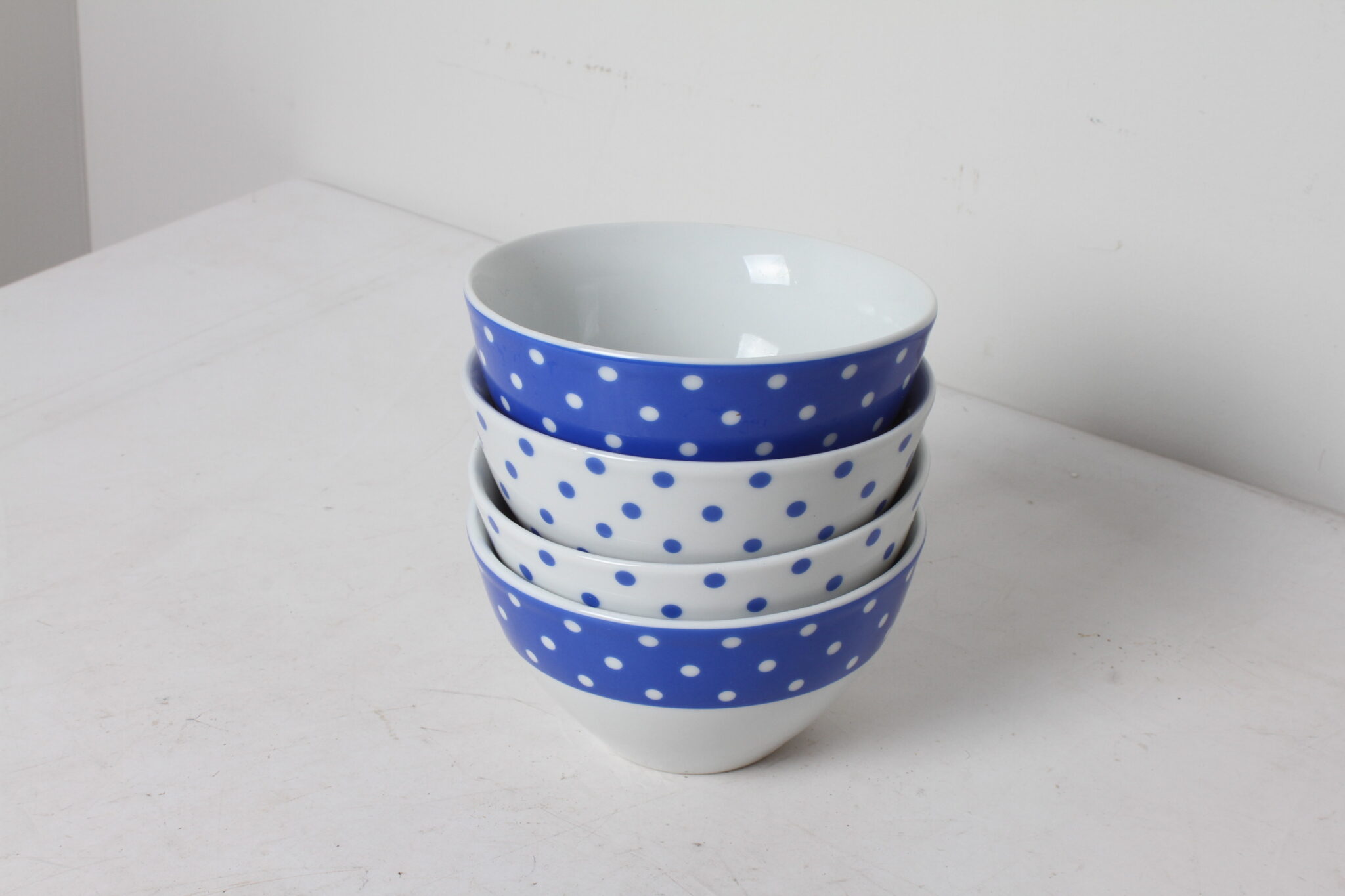 Lot de 4 bols en porcelaine bleu et blanc (1)