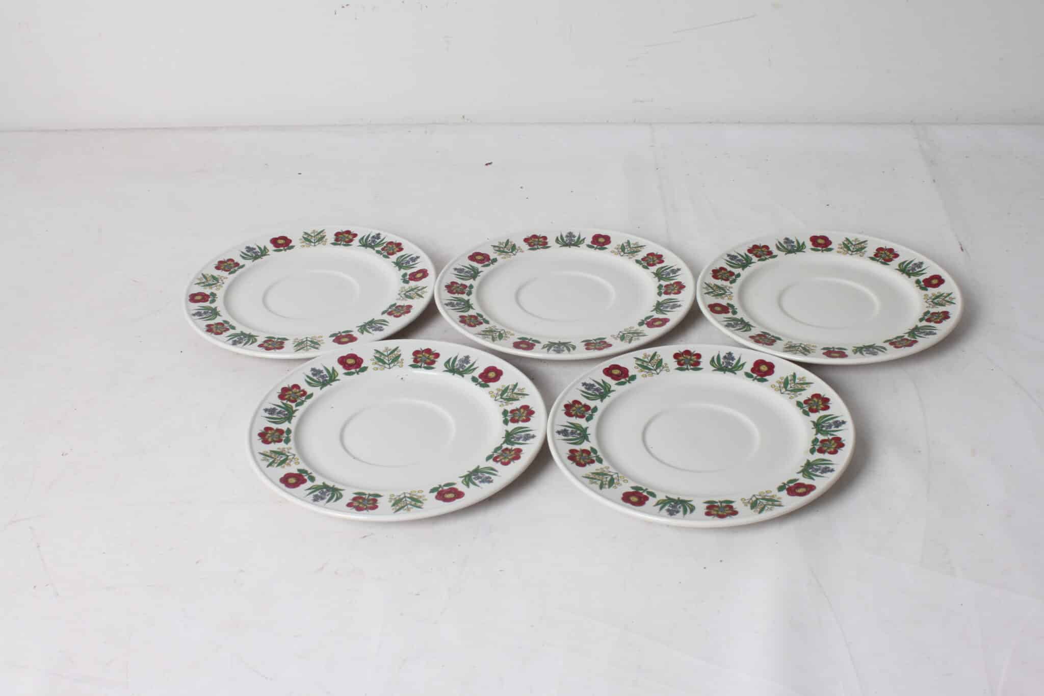 assiettes-a-dessert-floral-Villeroy-&-Boch-emmaus-etikette (3)